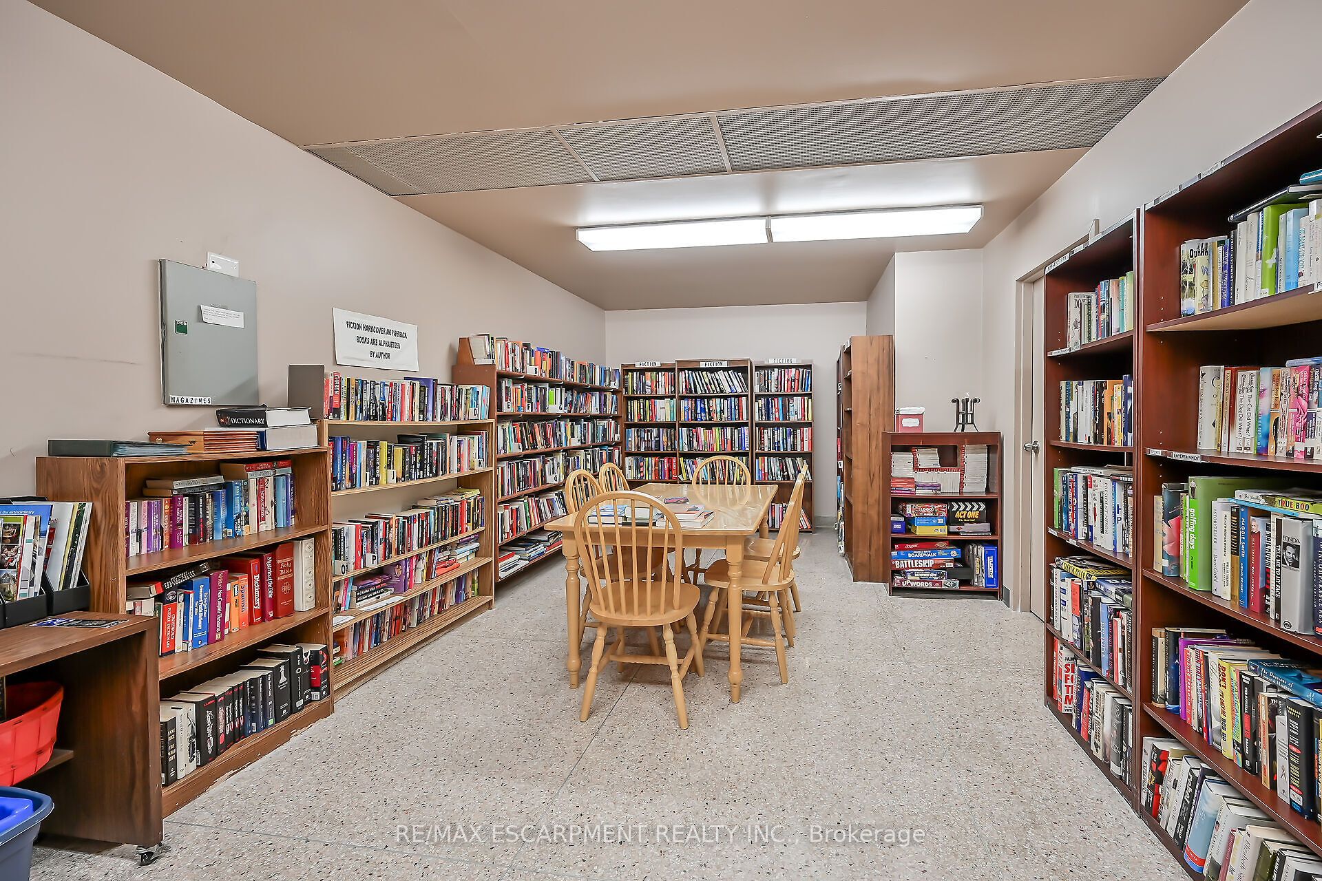 301 Frances Avenue 1409 Property Photo 43