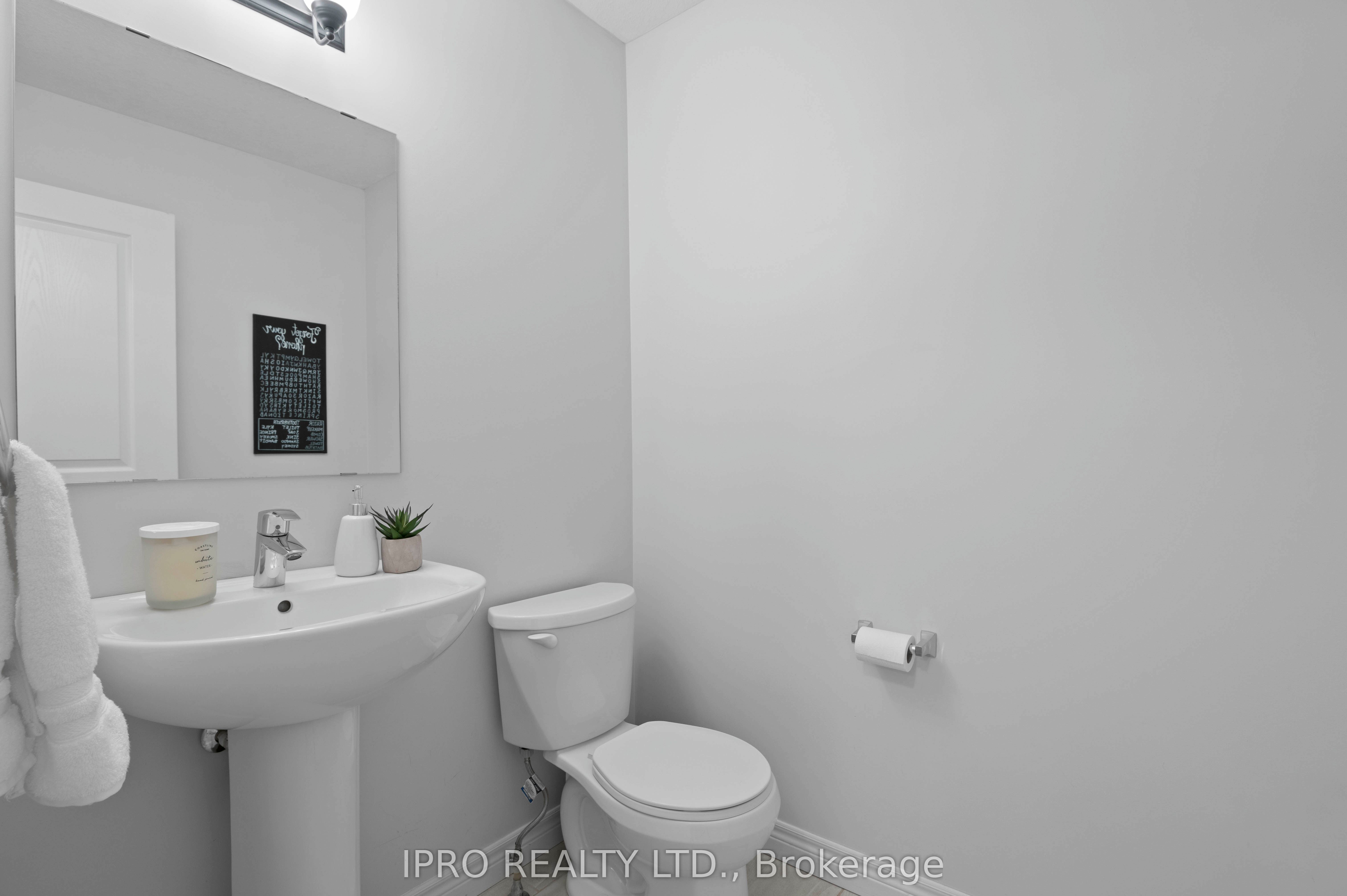 #13 - 19 Lawson Street Property Photo 6