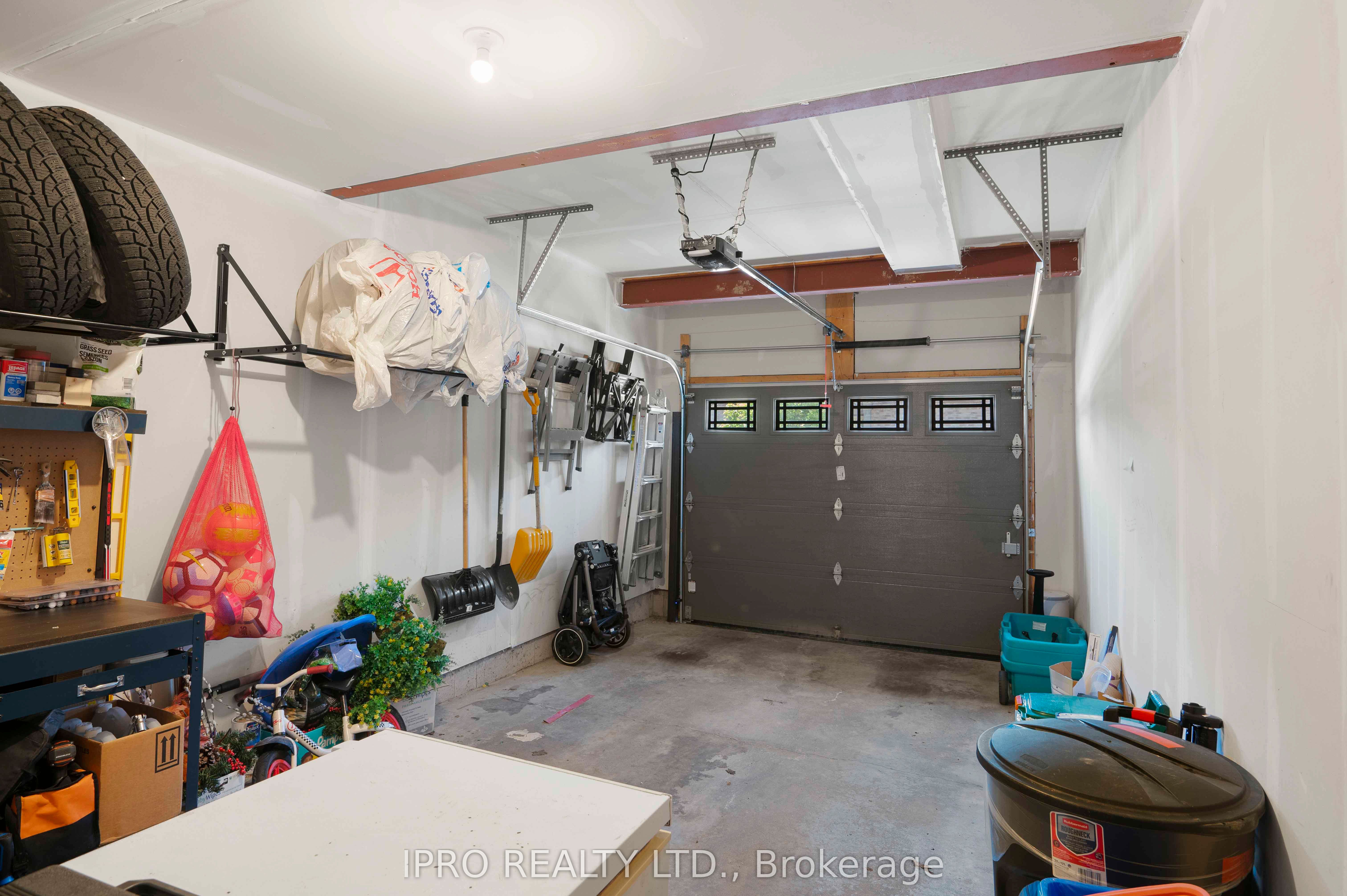 #13 - 19 Lawson Street Property Photo 9