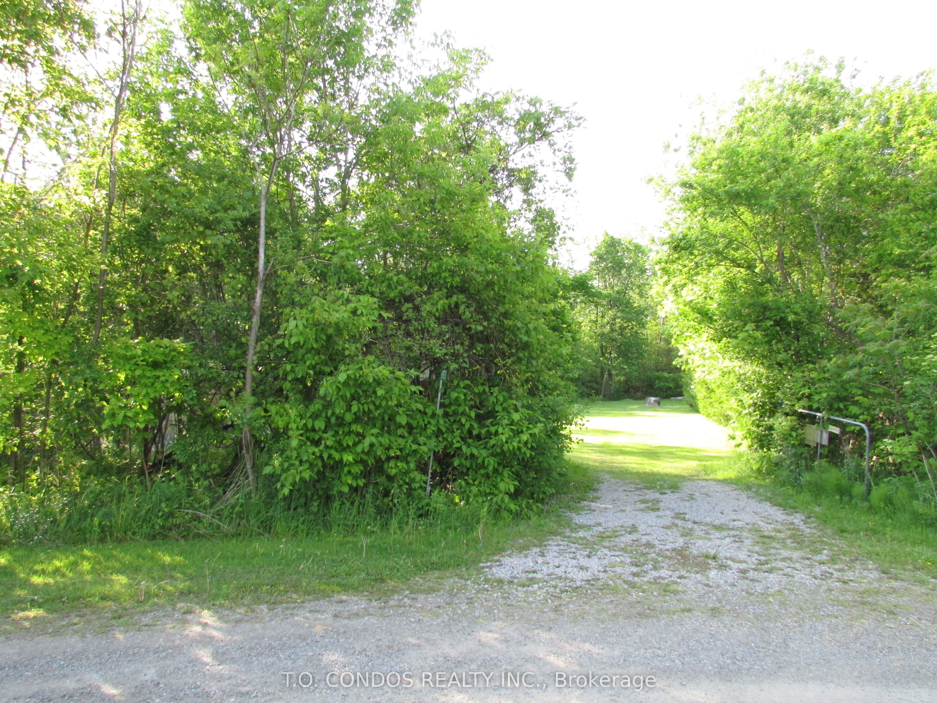 692 North Shore Drive Property Photo 1