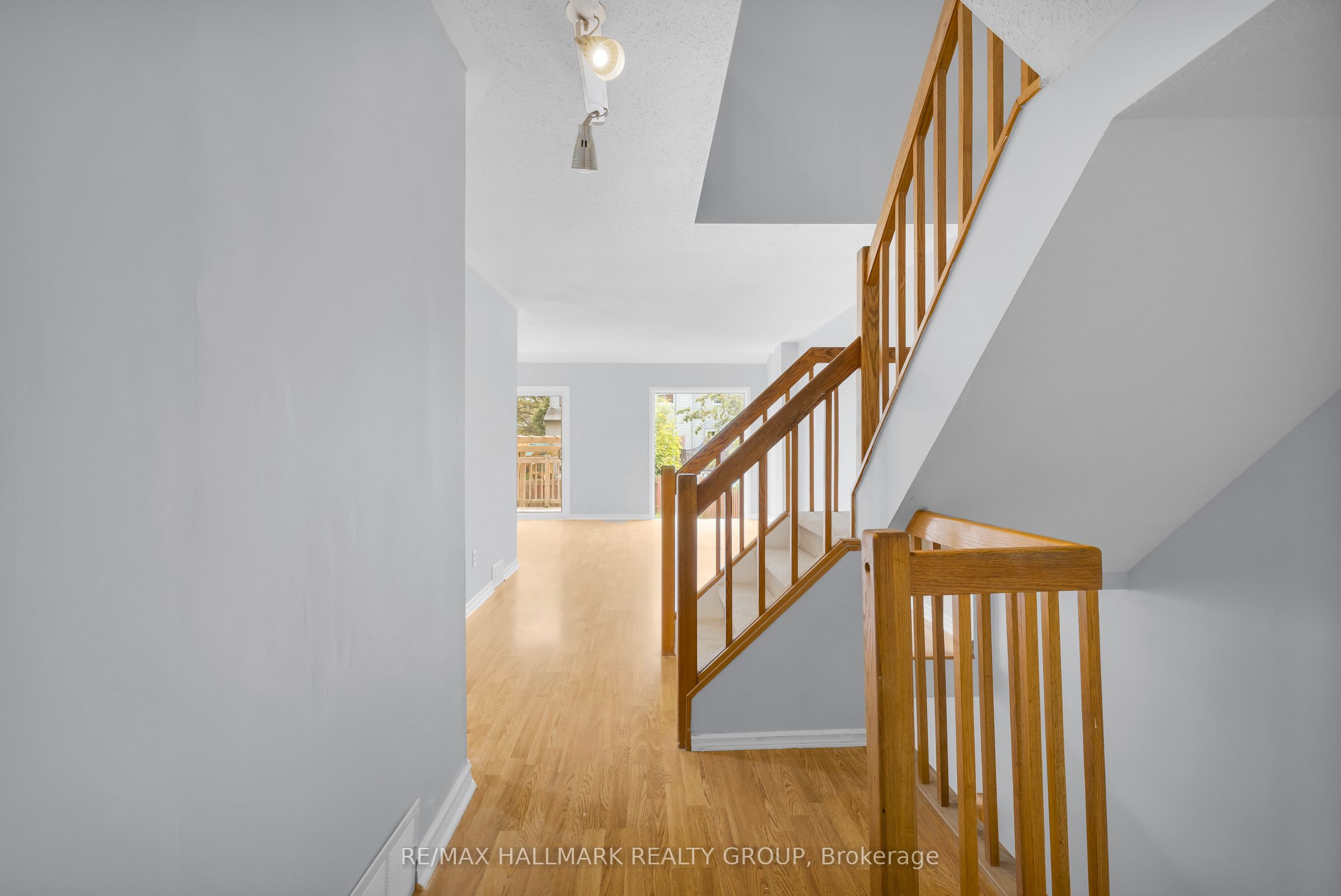 131 Tartan Drive Property Photo 5