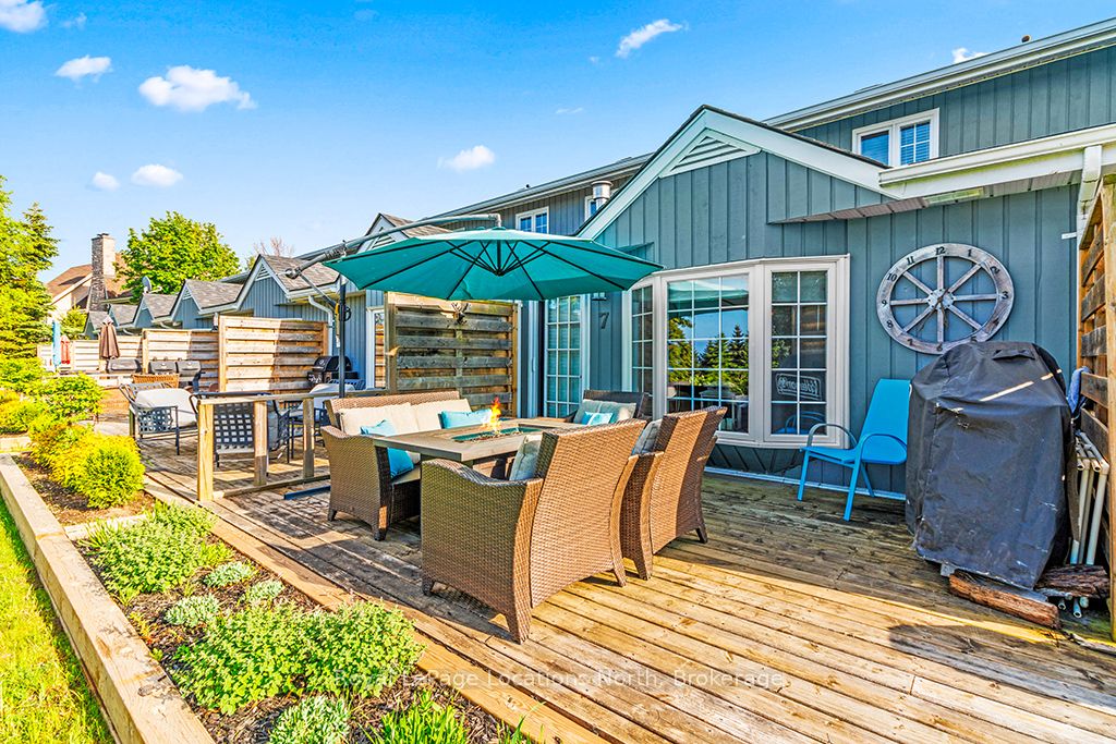 139 Lakeshore Road E 7 Property Photo 2