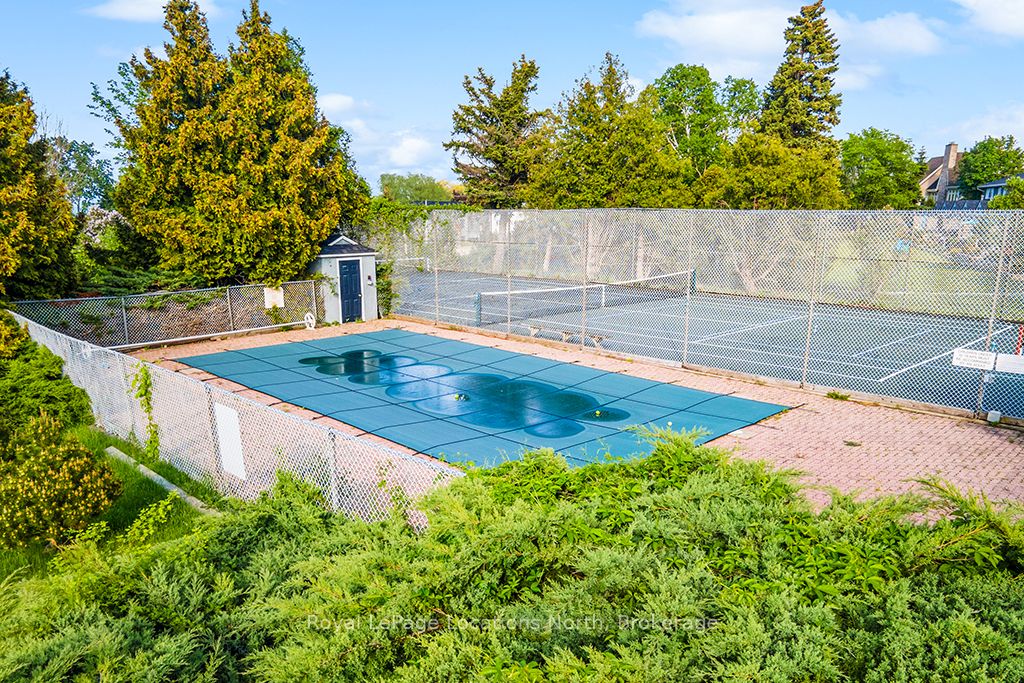 139 Lakeshore Road E 7 Property Photo 35