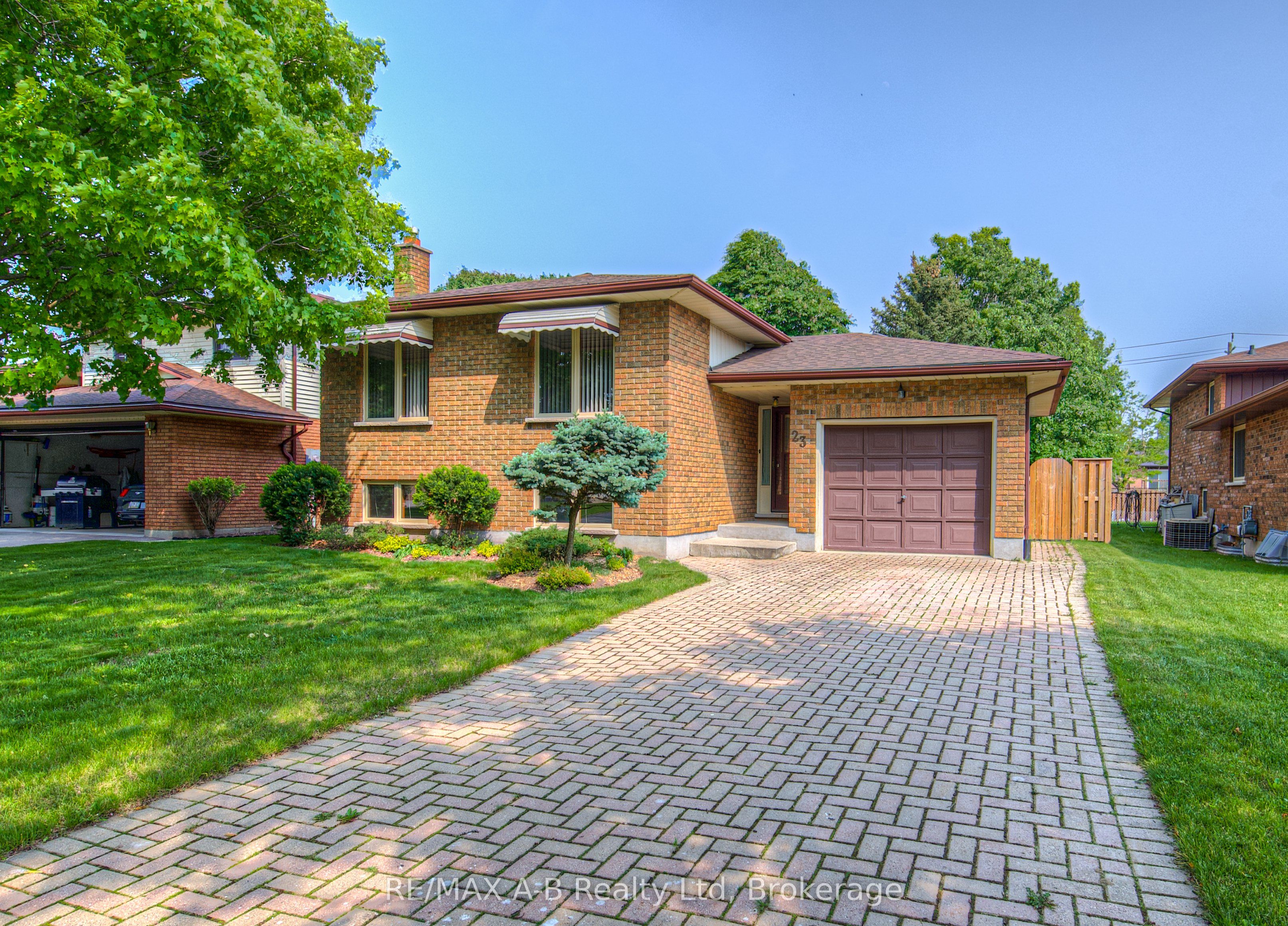 23 Magwood Court Property Photo 1