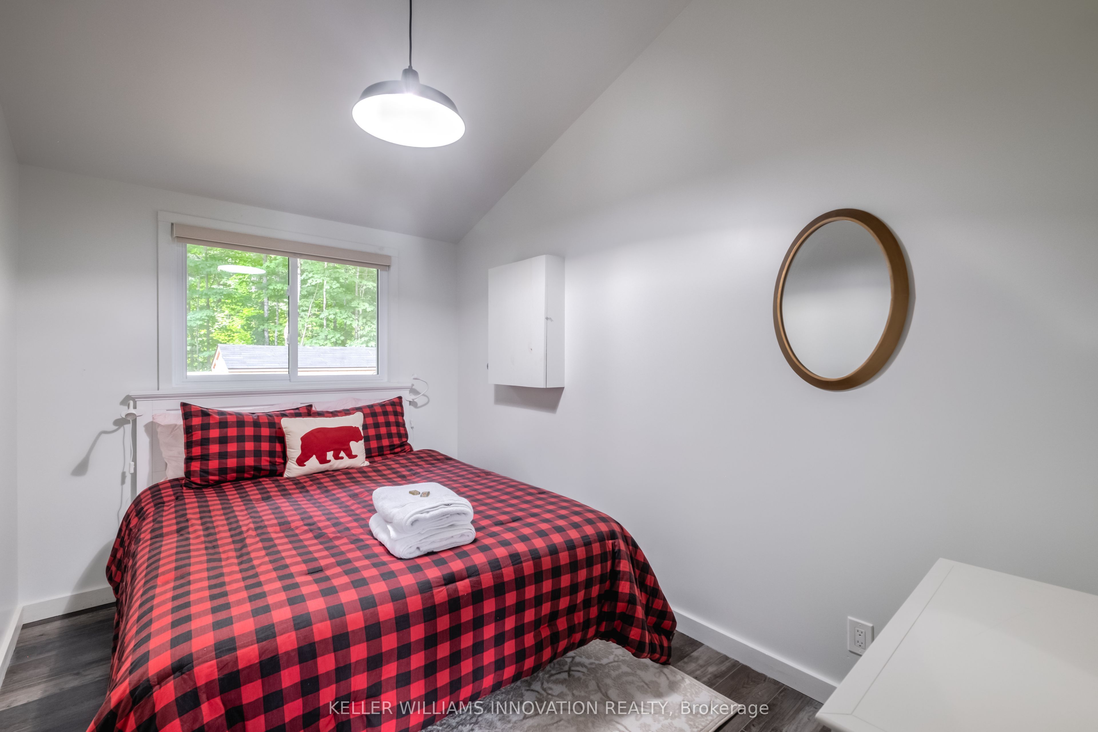 648 Jennison Road Property Photo 15