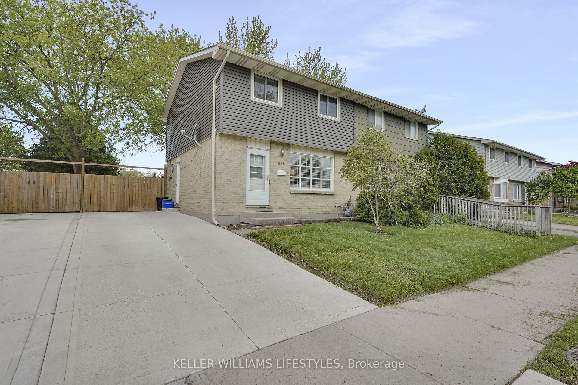 875 Dearness Drive Property Photo 1