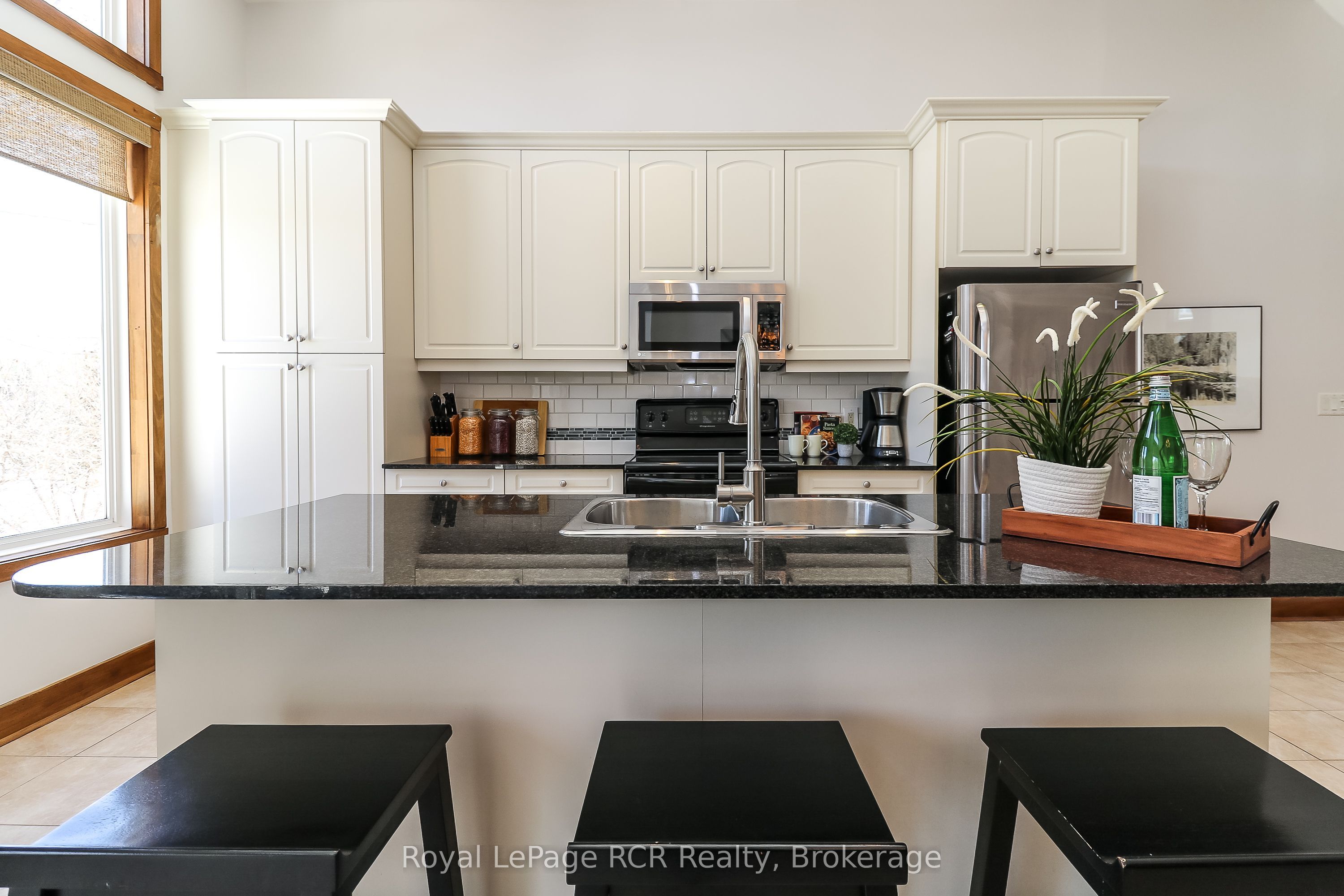 104 Farm Gate Road 10 Property Photo 15