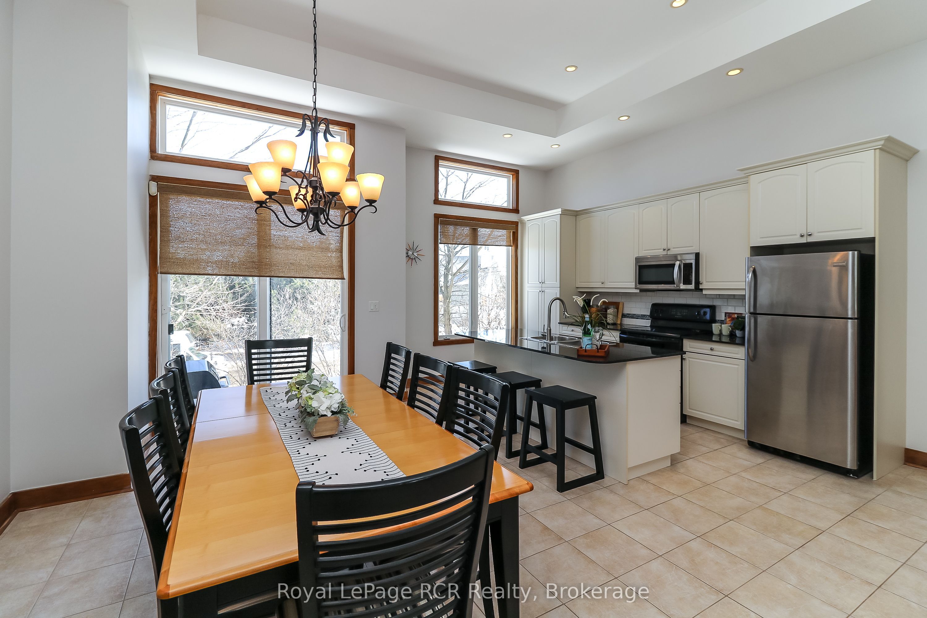104 Farm Gate Road 10 Property Photo 16