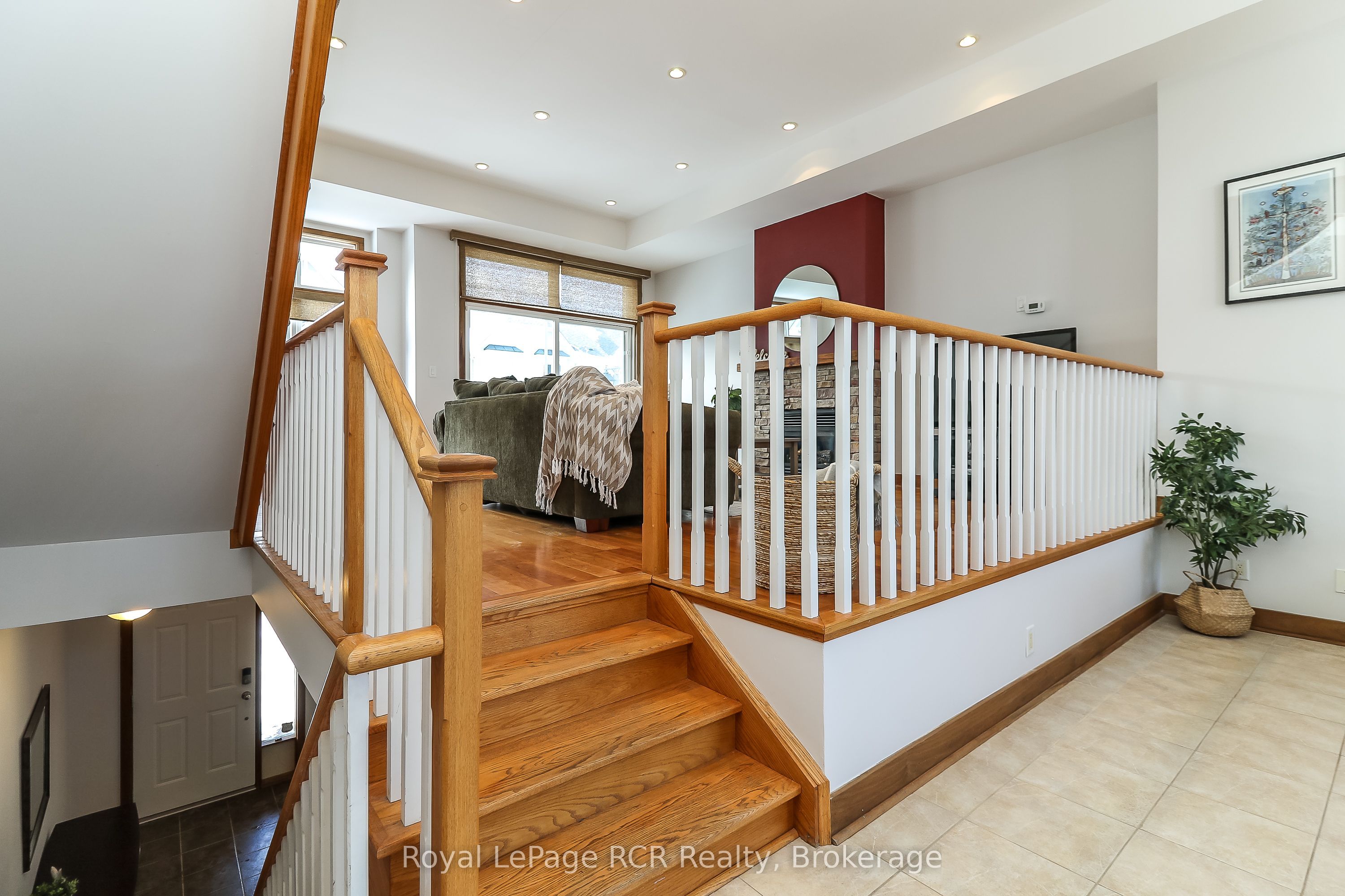 104 Farm Gate Road 10 Property Photo 18