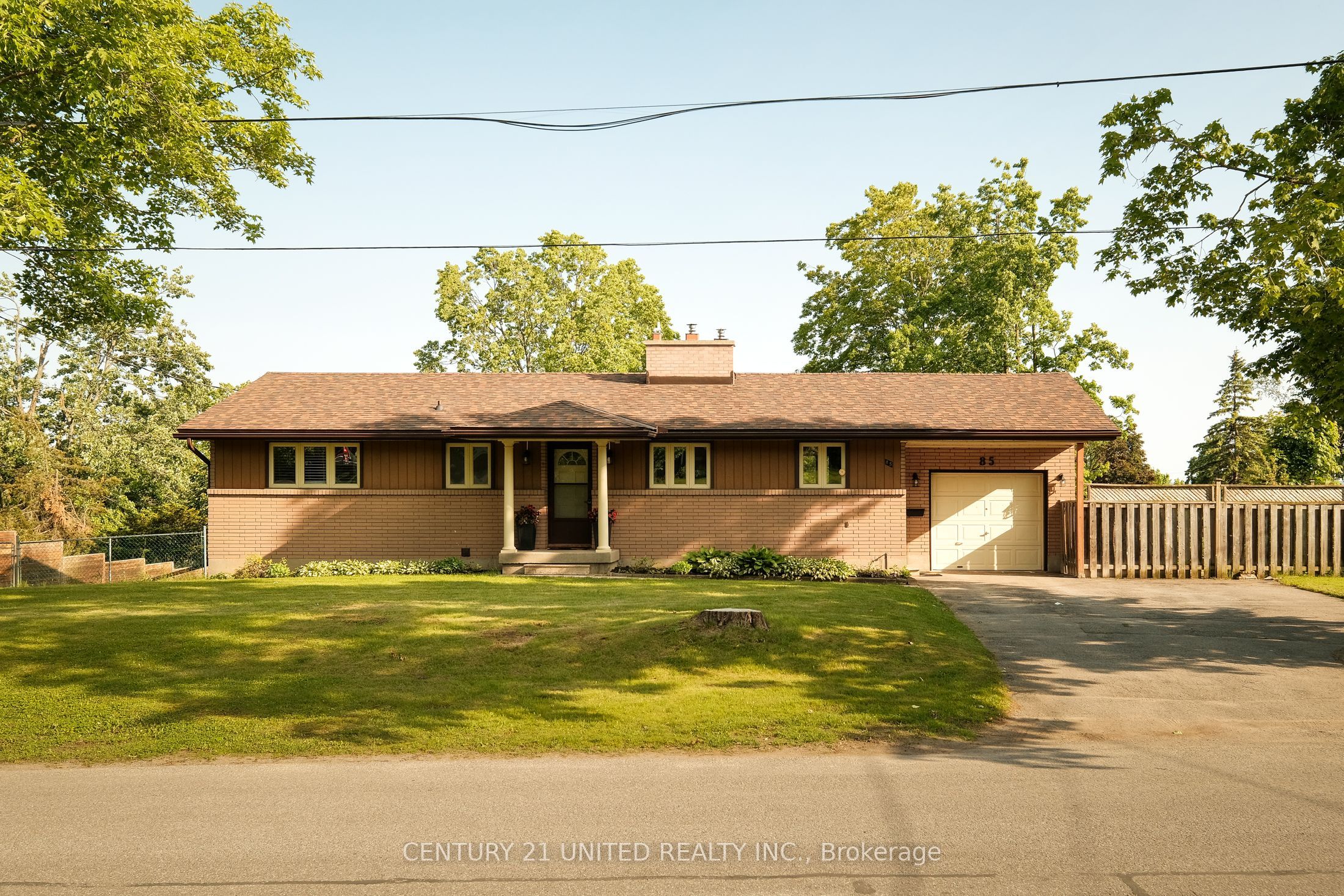 85 Earlwood Drive Property Photo 1