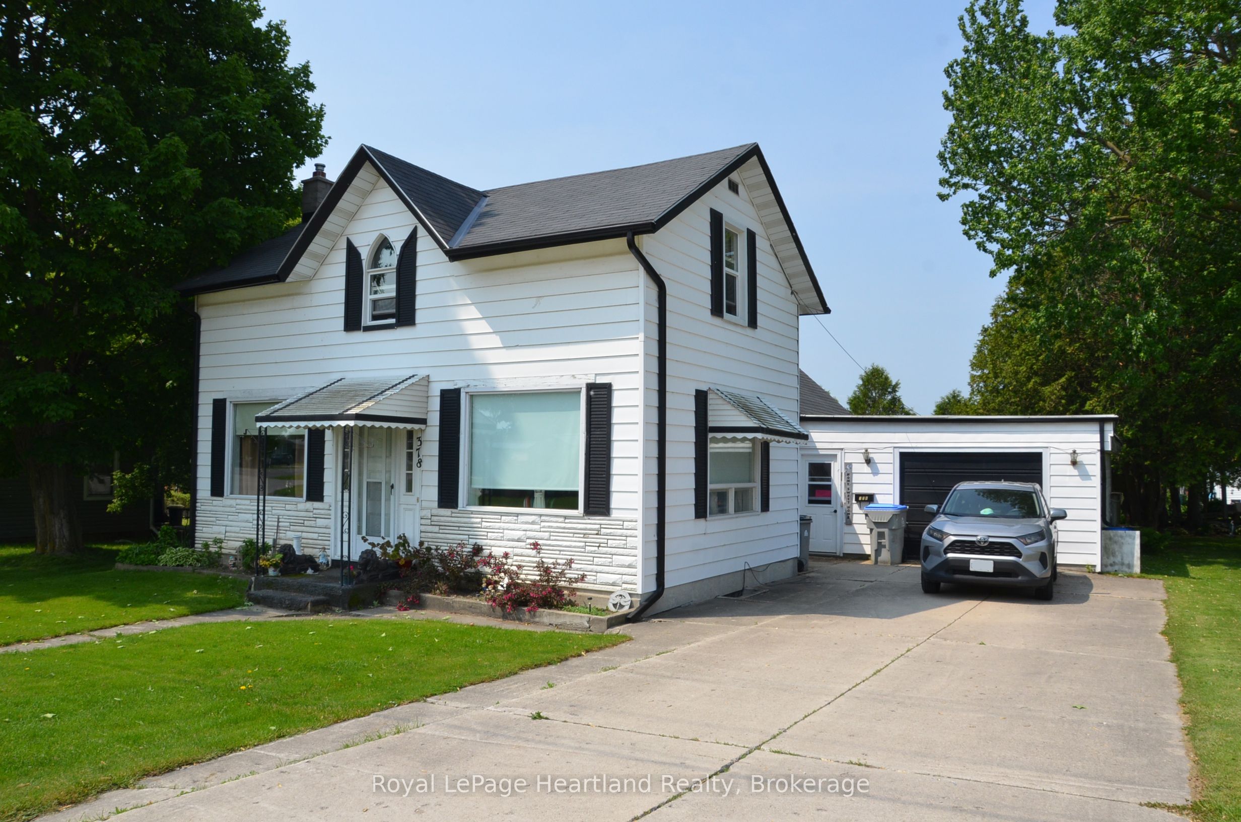 378 Victoria Street