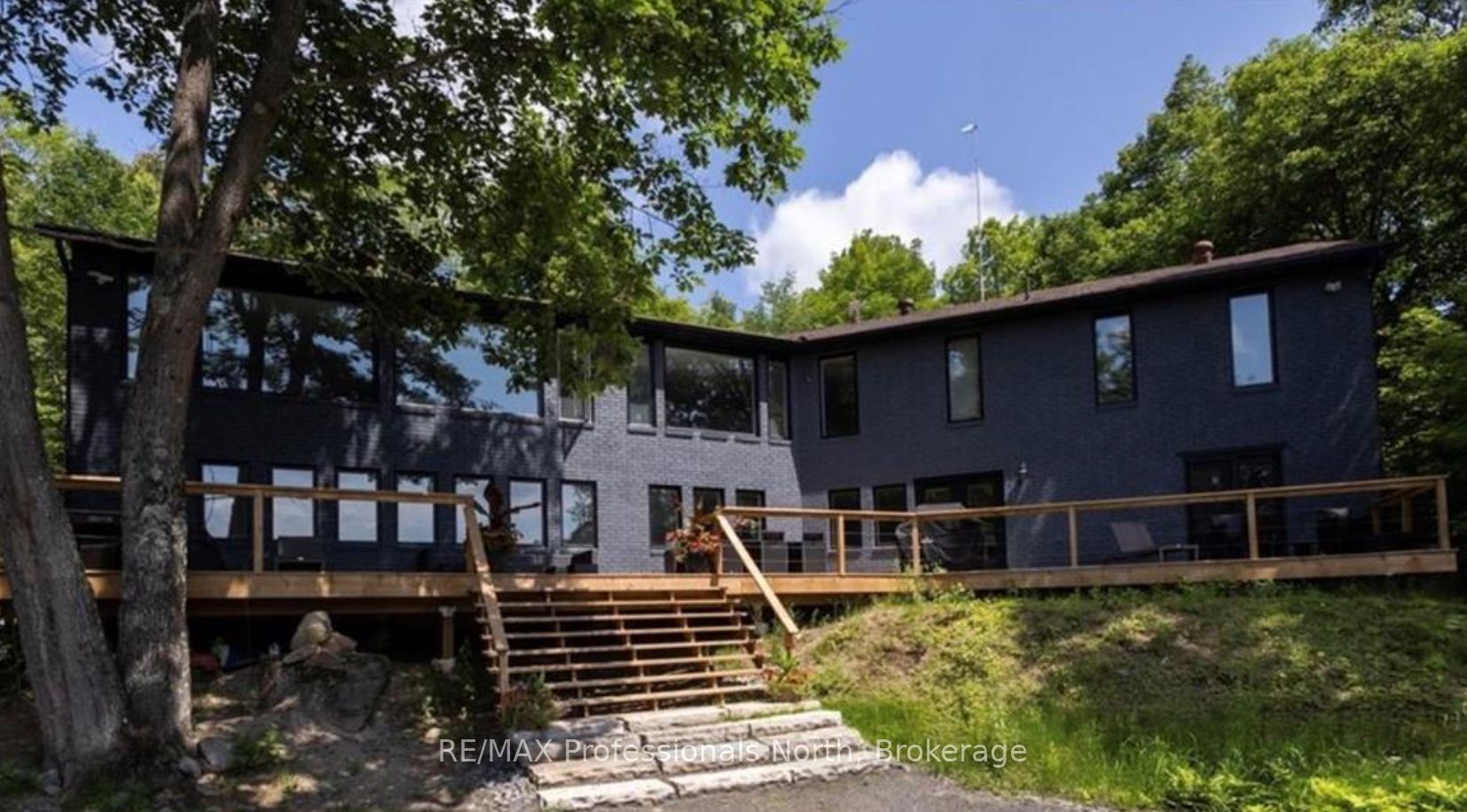 1023 S Ril Lake Rd Property Photo 1