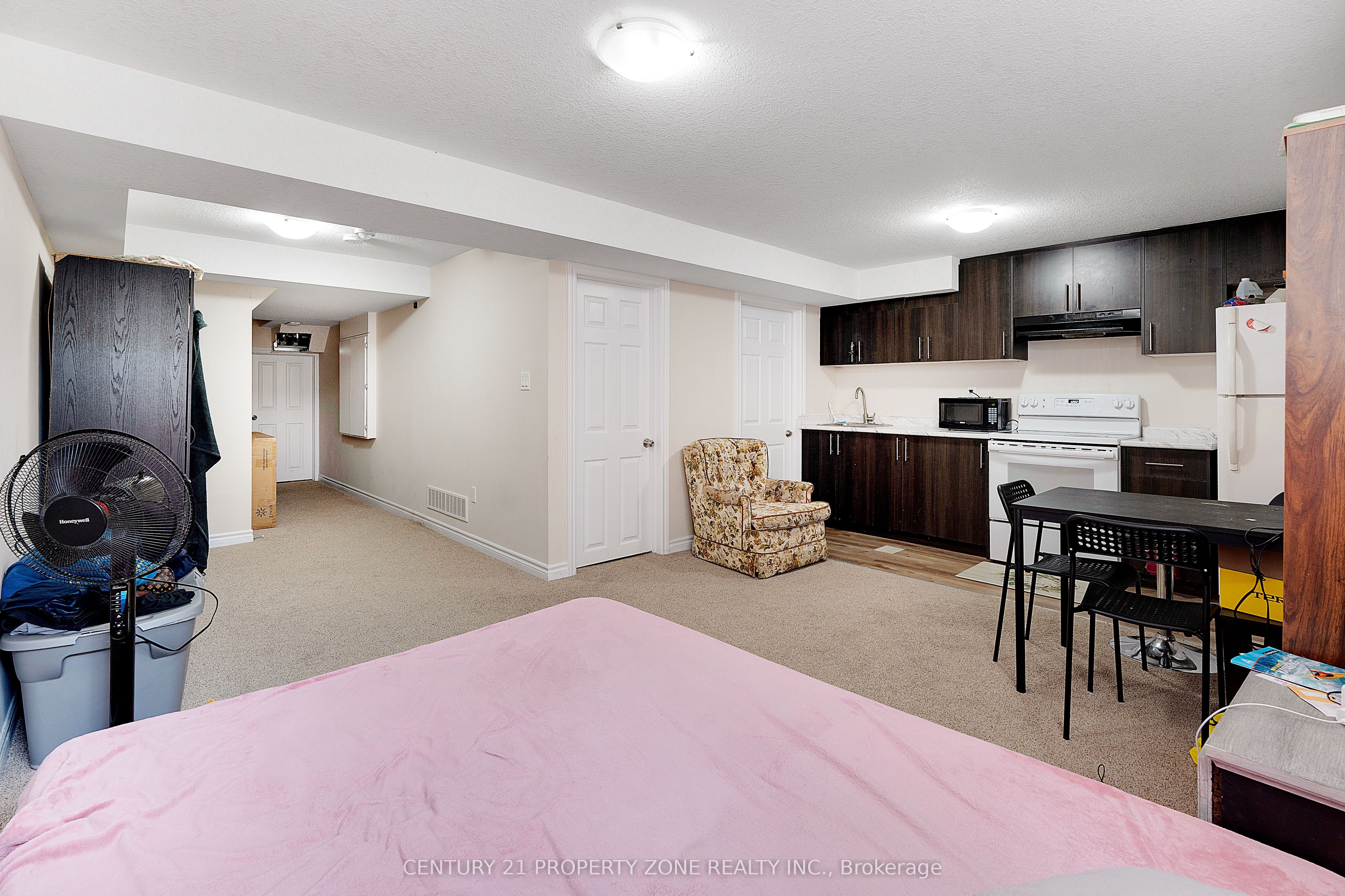 1482 Caen Avenue Property Photo 32