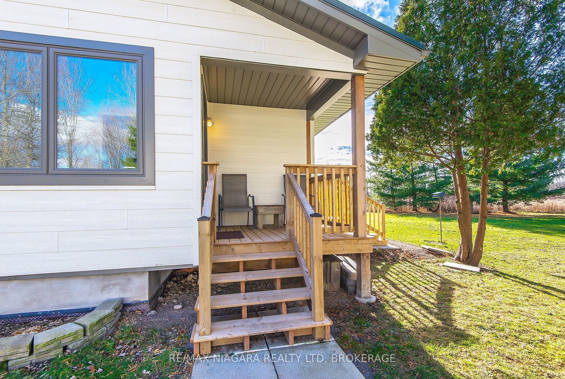 51480 Hewitt Road Property Photo 4