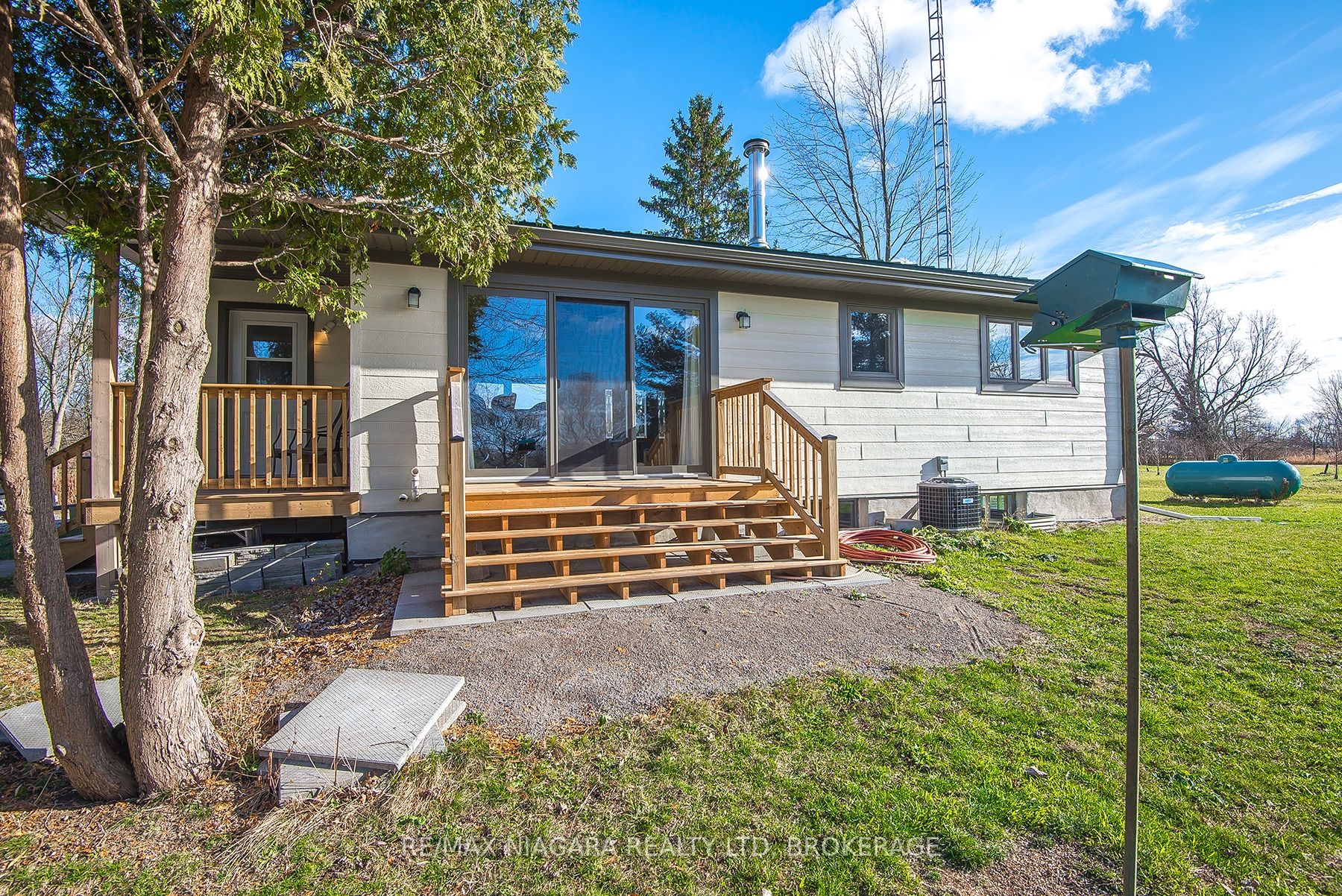 51480 Hewitt Road Property Photo 5