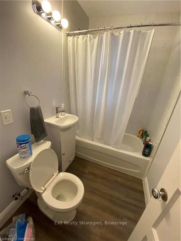 183 Dalewood Avenue Property Photo 7
