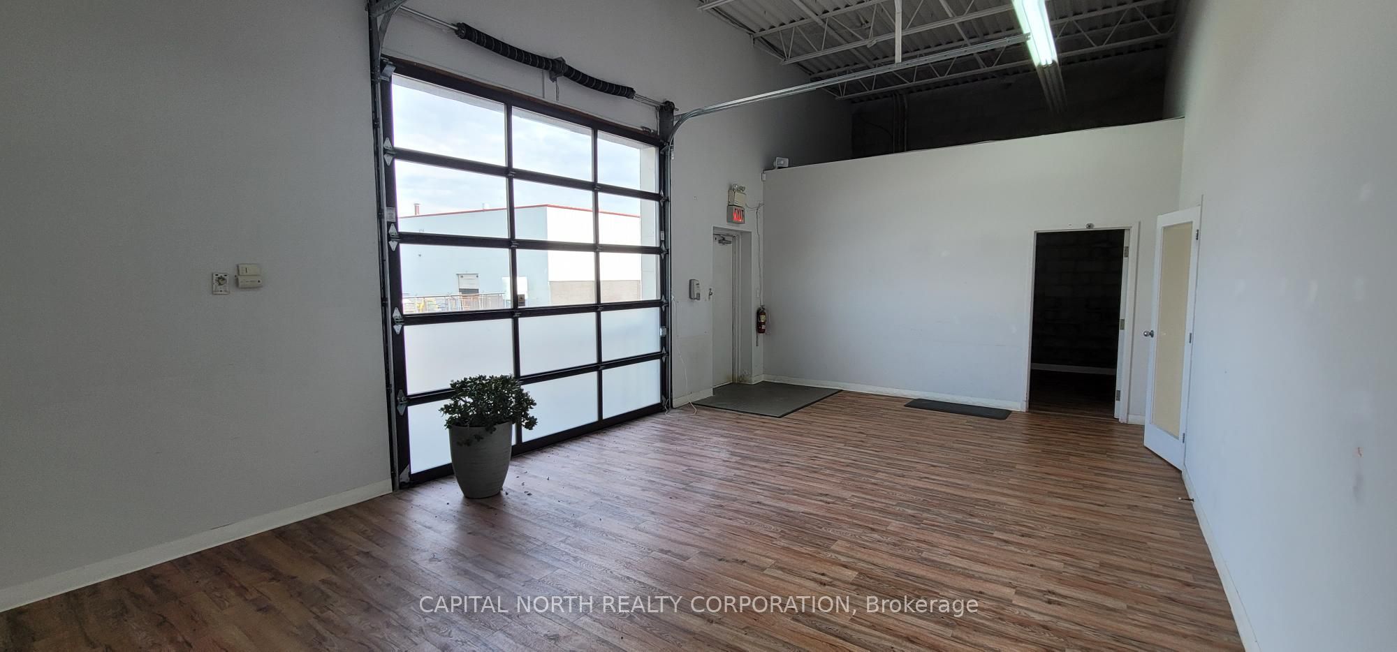 1185 Franklin Boulevard Unit 8 Property Photo 12