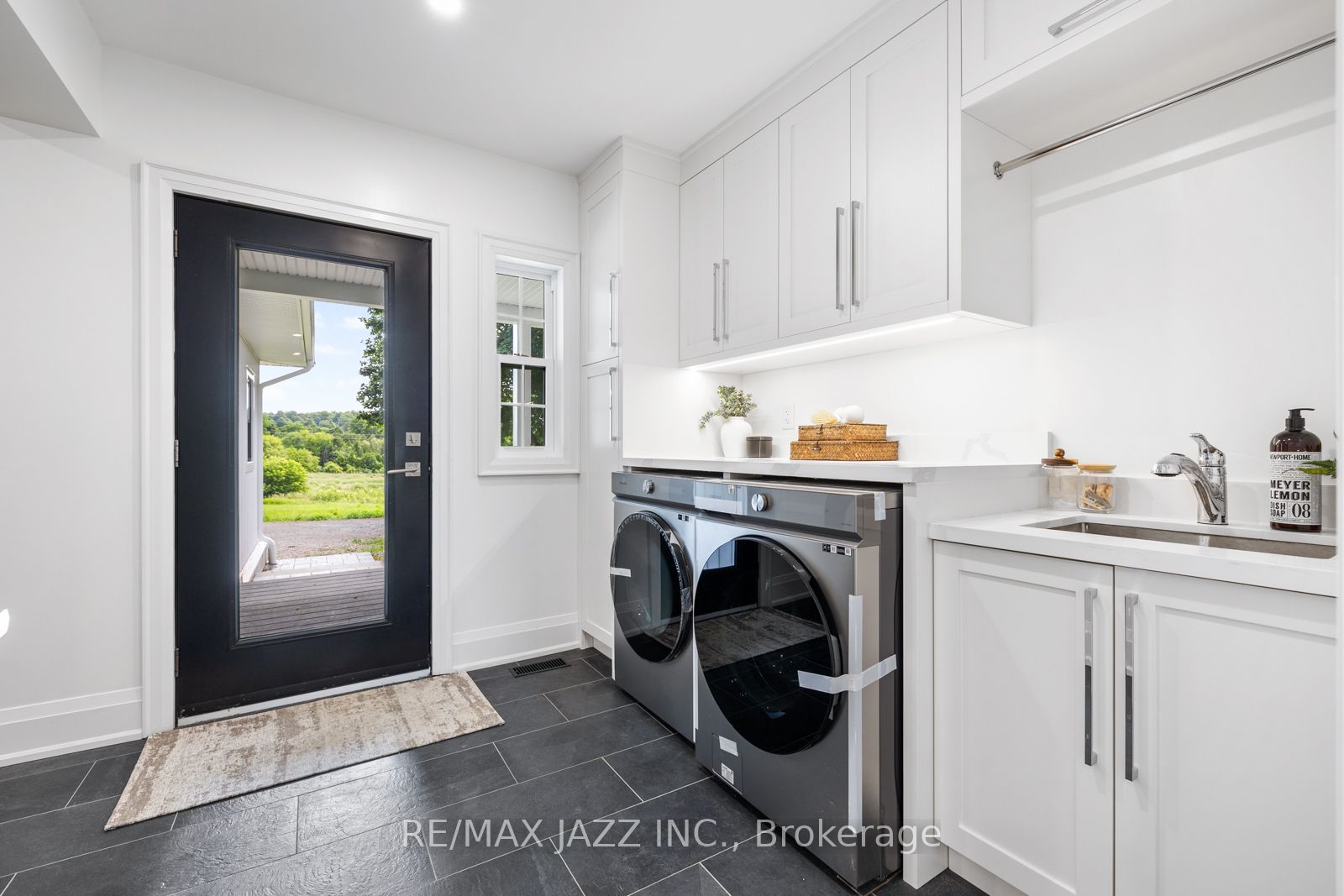 6601 Jamieson Road Property Photo 15