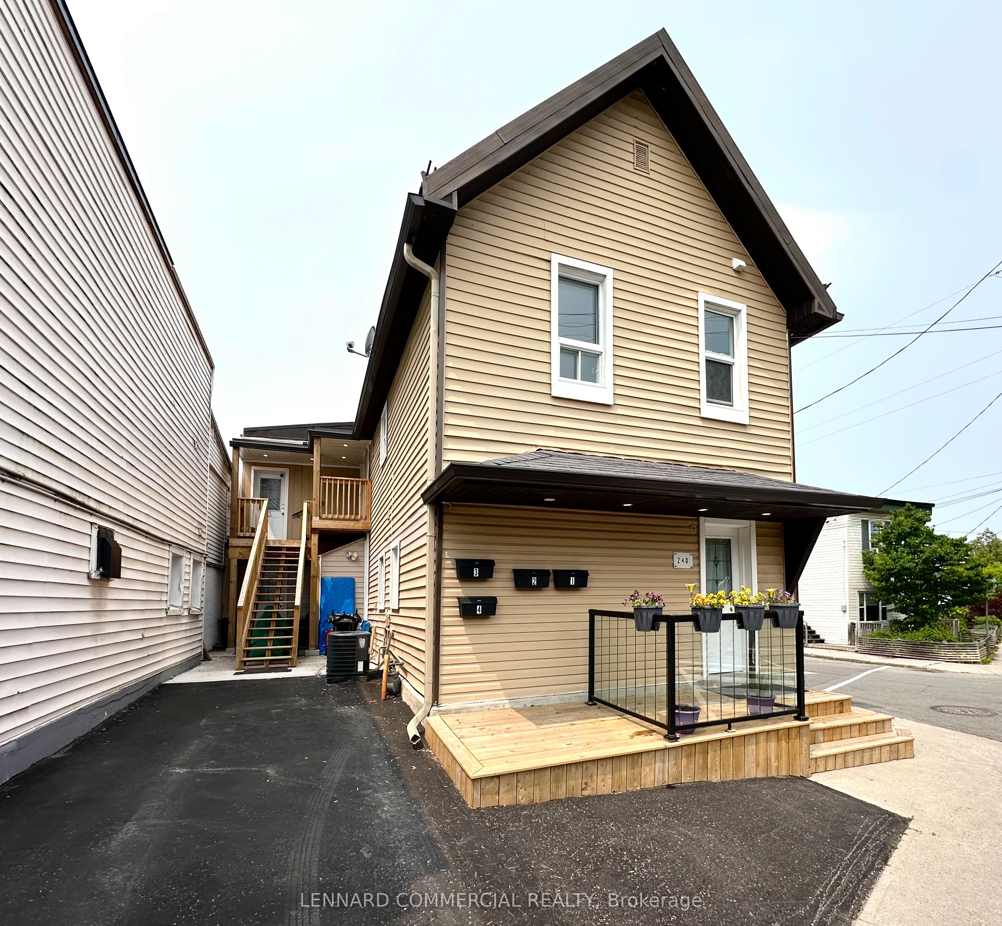 240 MARIER Avenue Property Photo 1