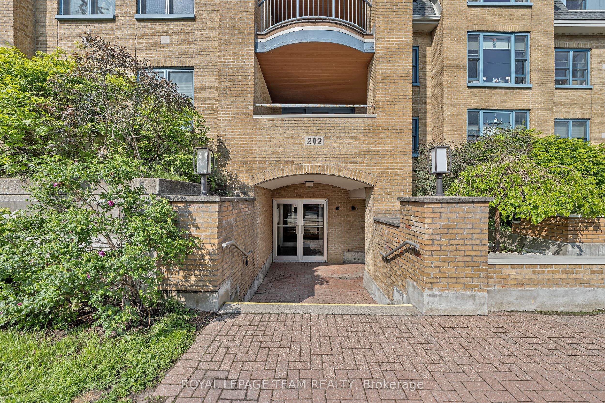 #307 - 202 Hinchey Avenue Property Photo 1