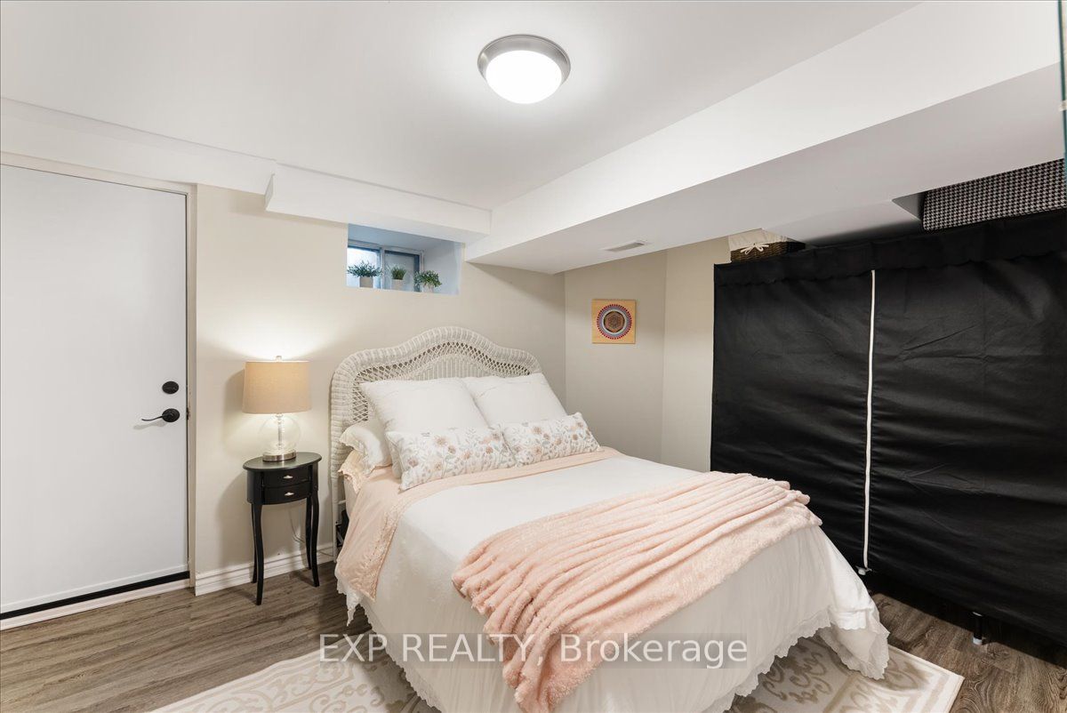 126 Cooper Street Property Photo 27