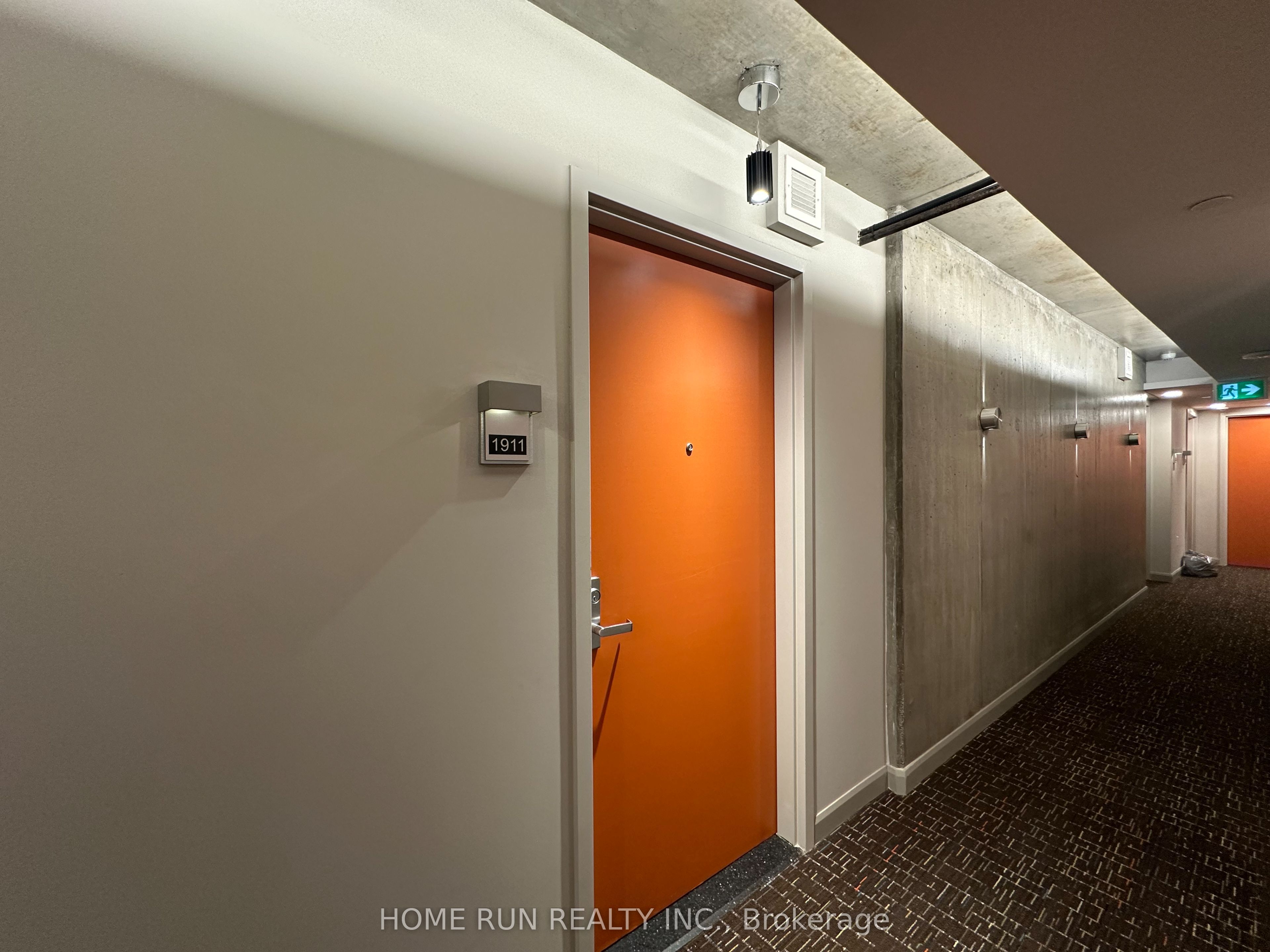 105 Champagne Avenue 1911 Property Photo 2