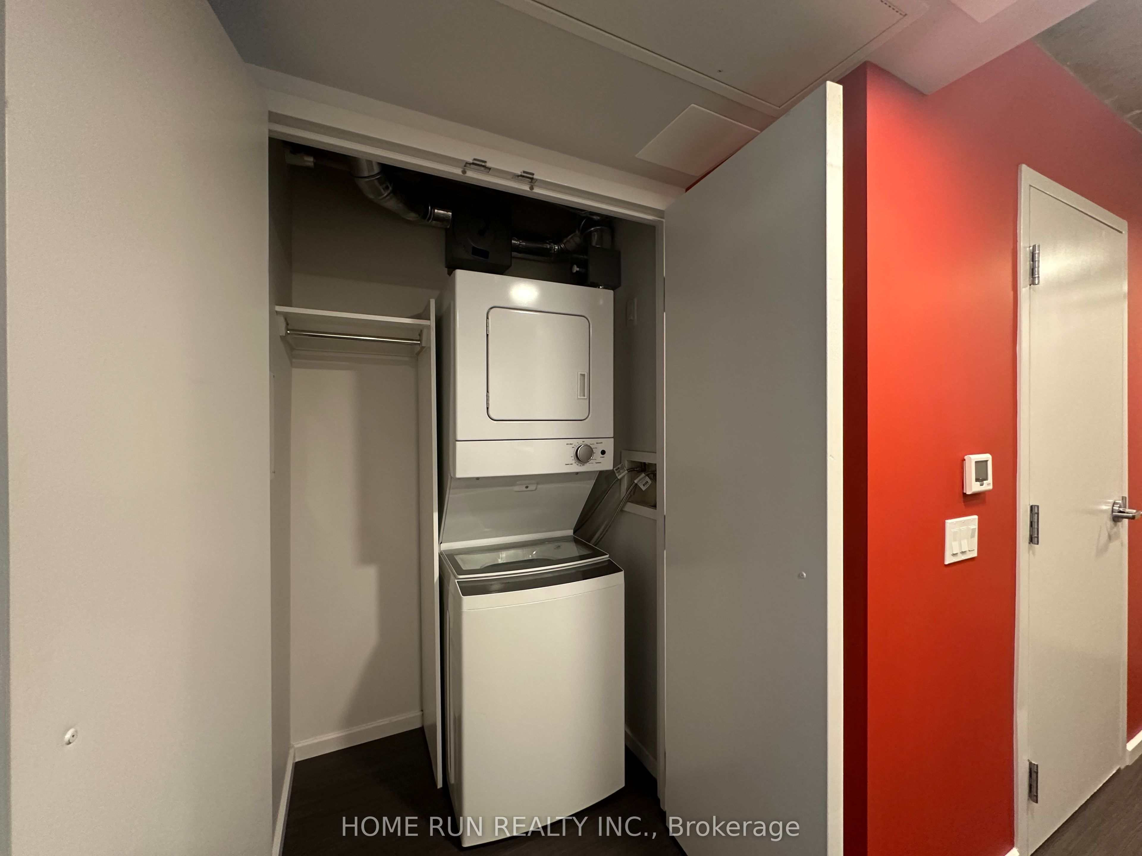 105 Champagne Avenue 1911 Property Photo 11