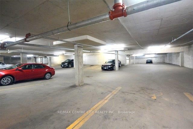 339 Wellington Road G20a Property Photo 6
