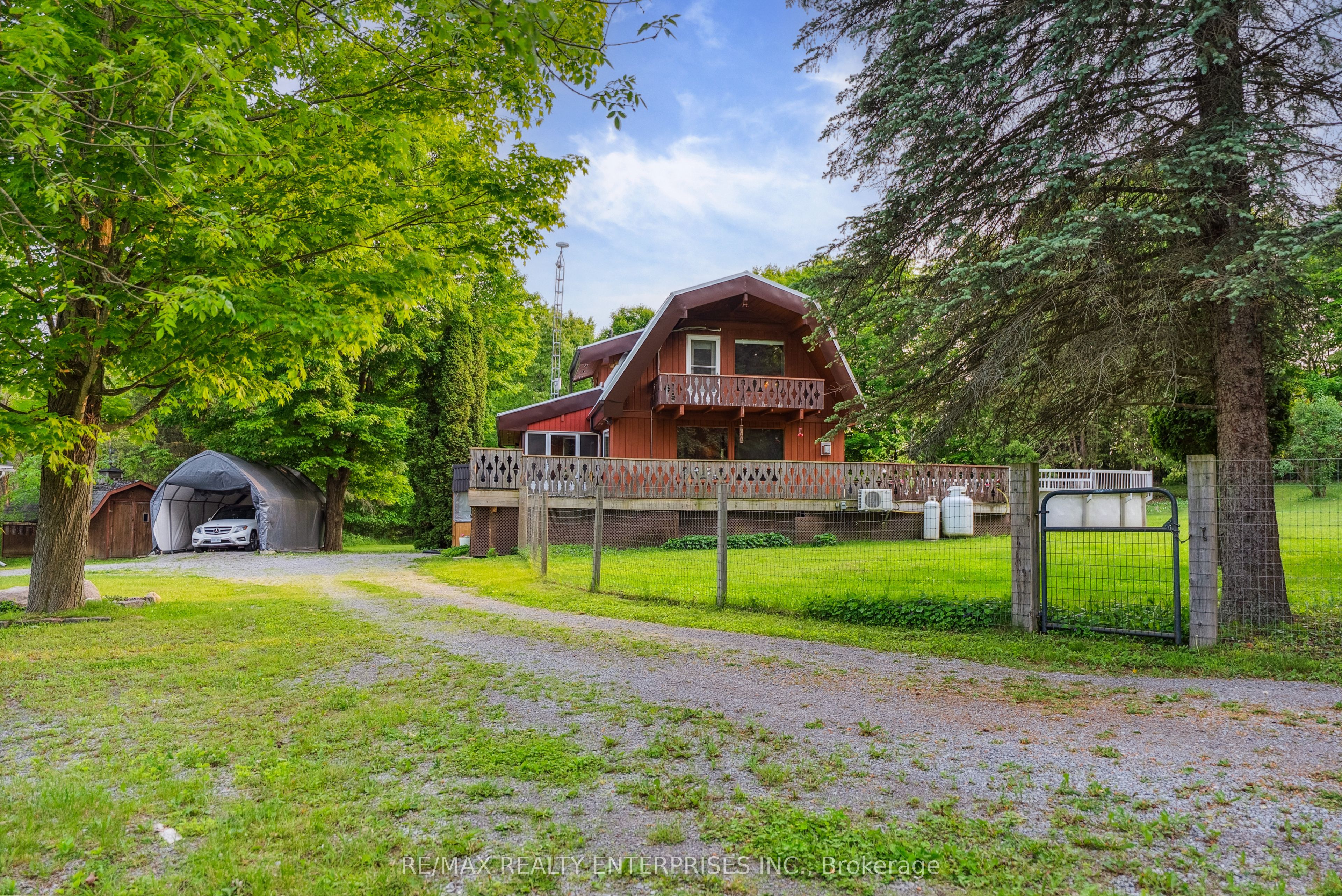 746 Vanderwater Road Property Photo 1