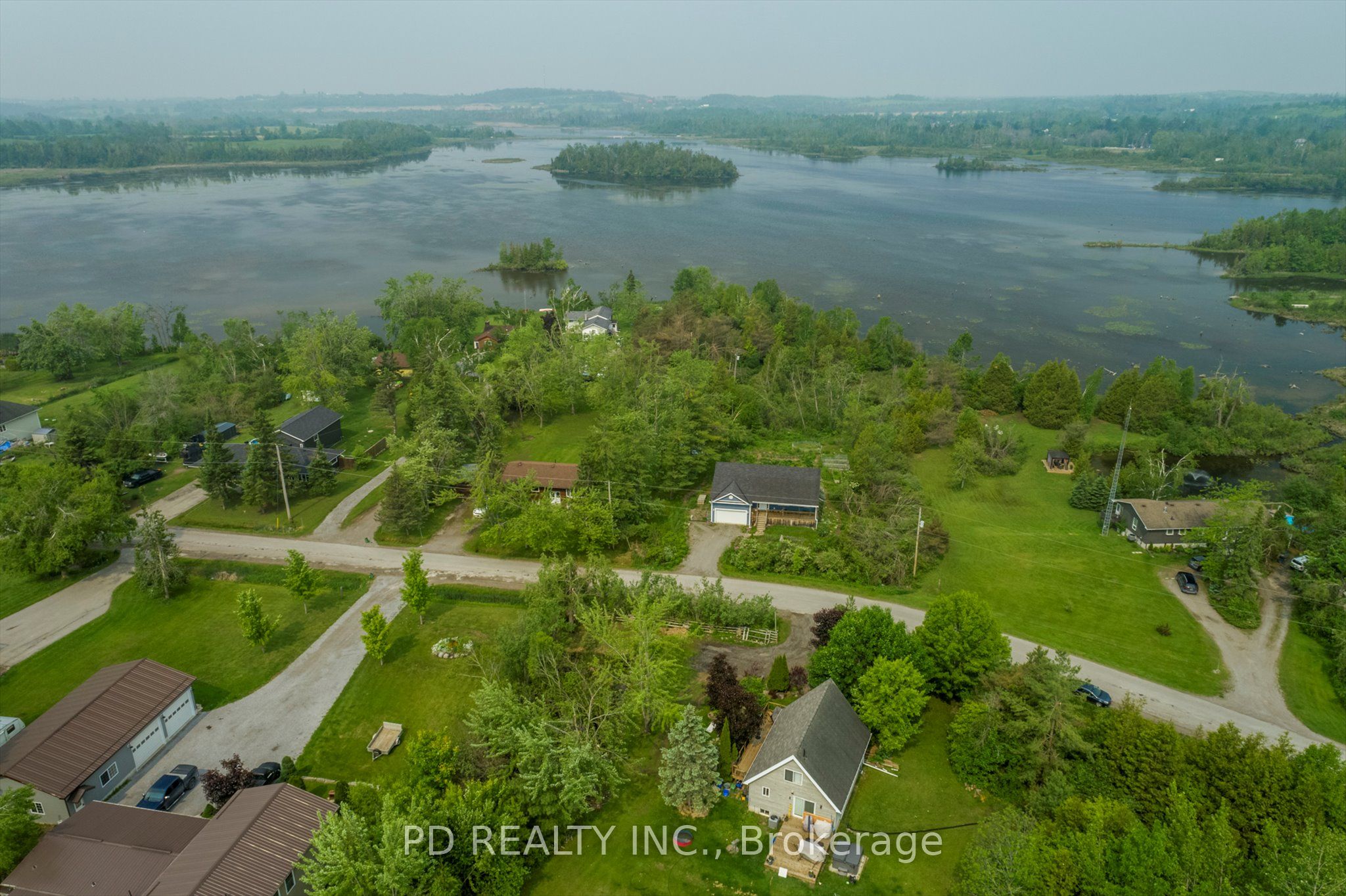 22 Helen Dr Property Photo 6