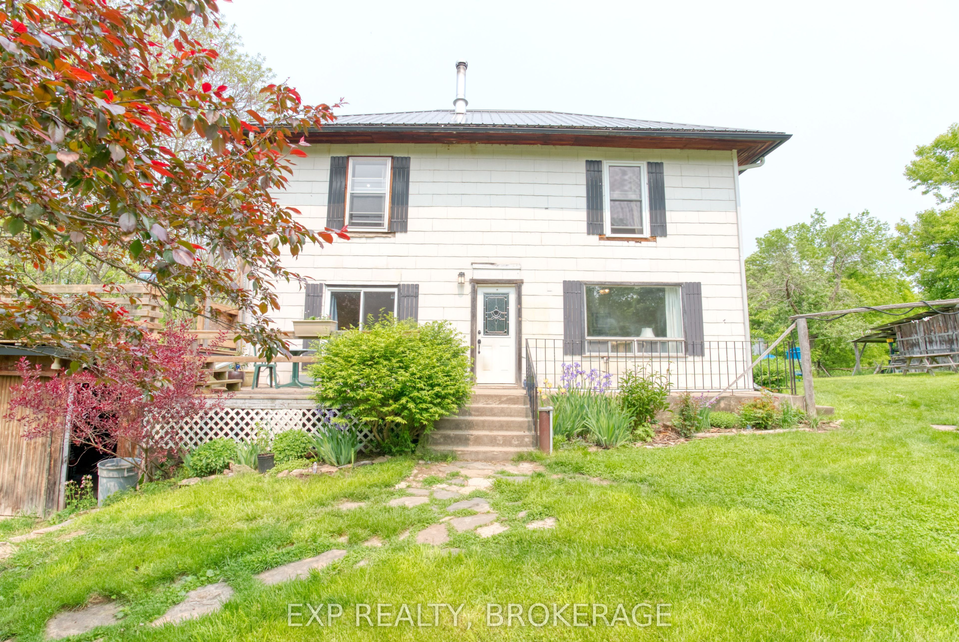 412 Mcnaughton Road Property Photo 2