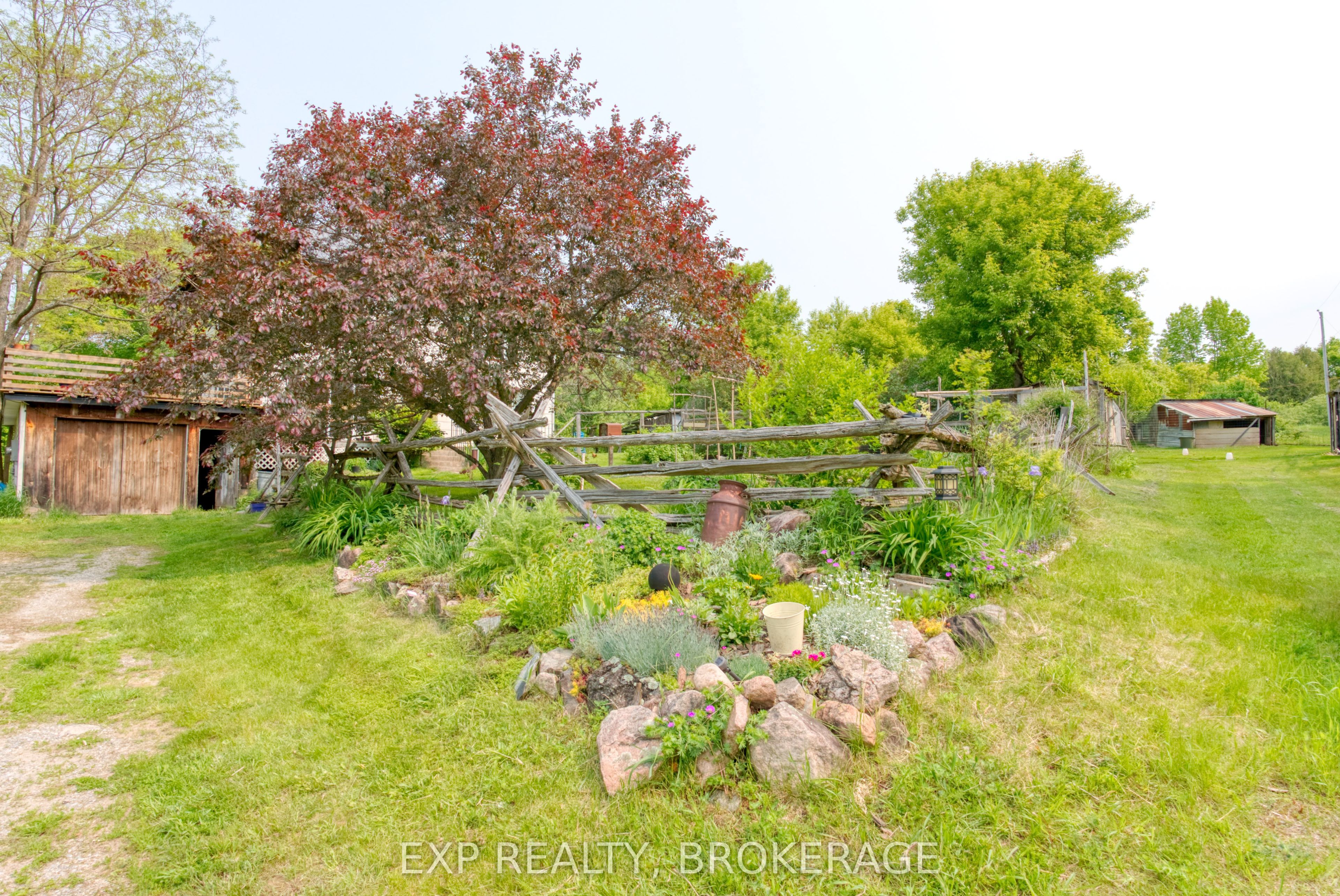 412 Mcnaughton Road Property Photo 3