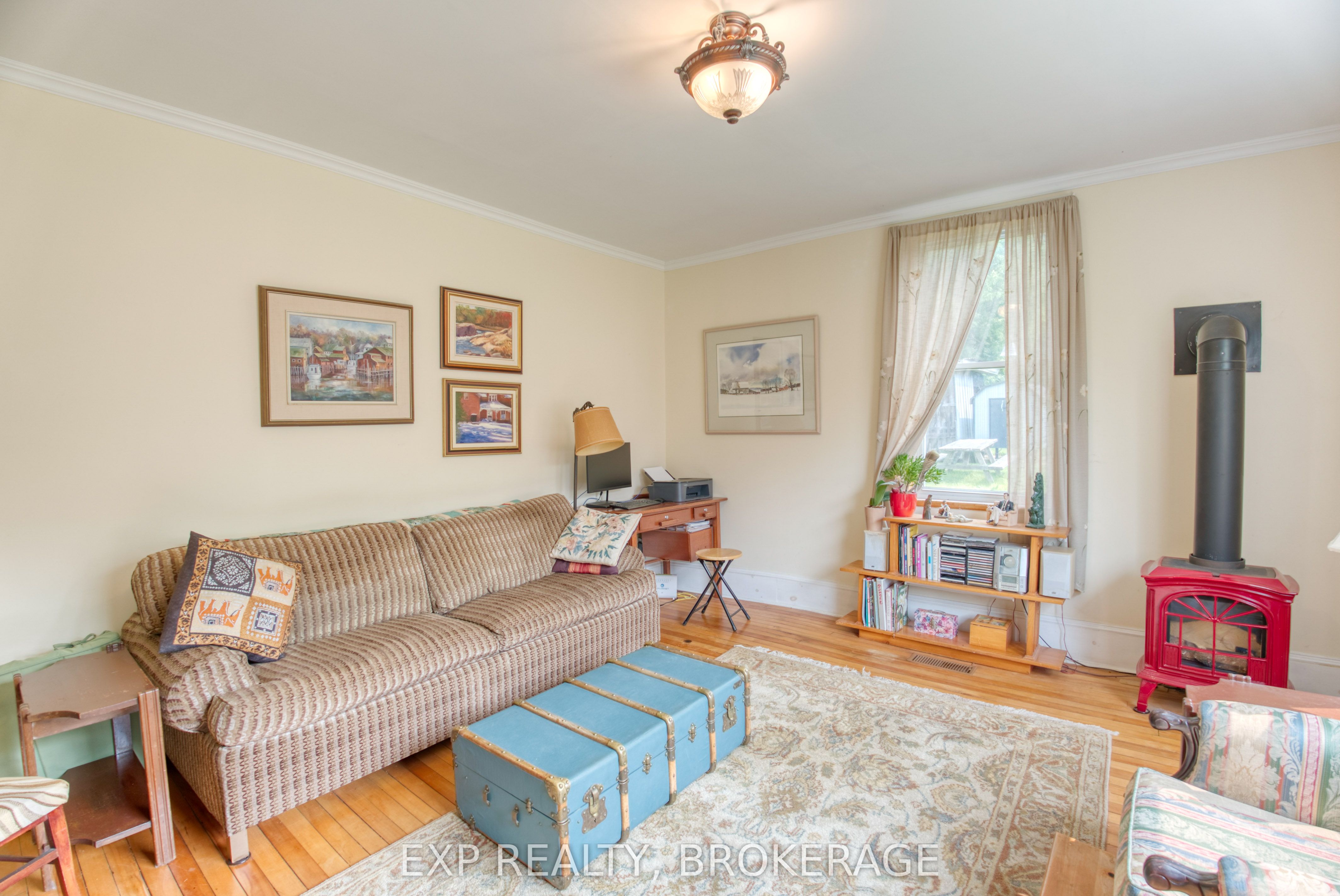 412 Mcnaughton Road Property Photo 5
