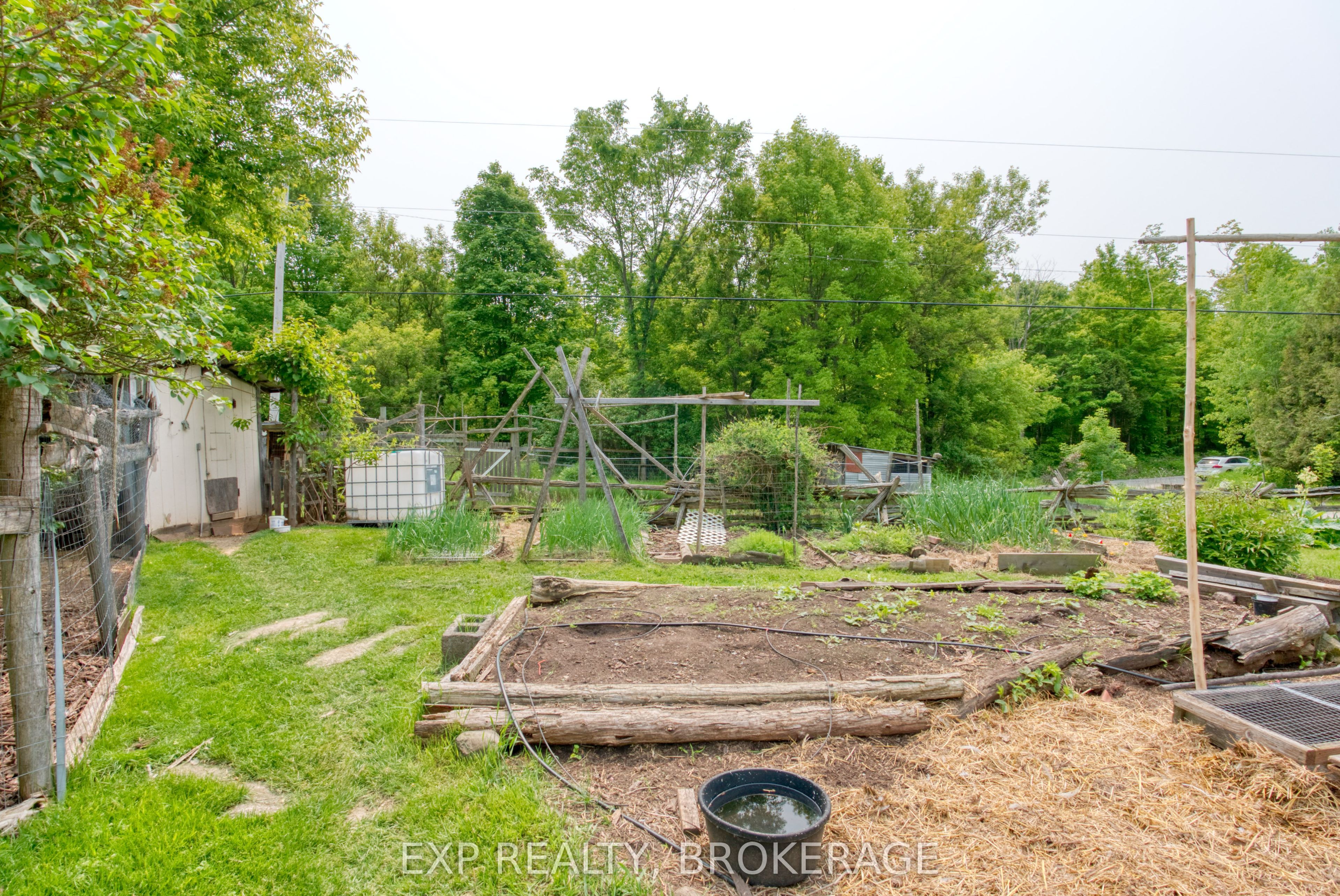 412 Mcnaughton Road Property Photo 38