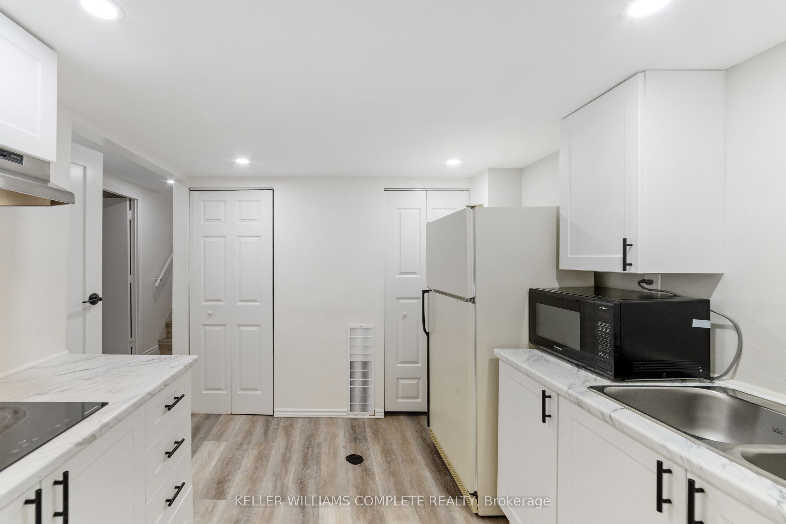 9 Piper Place Property Photo 23
