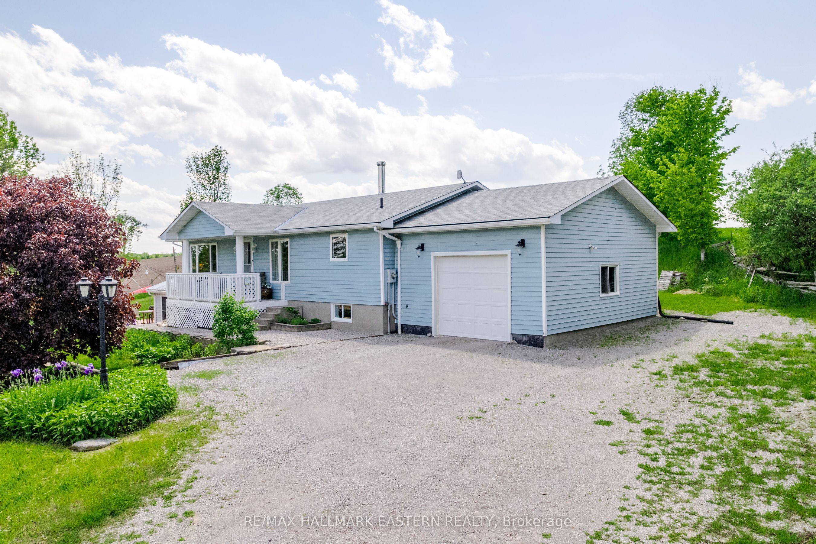 597 Killarney Bay Rd Property Photo 1