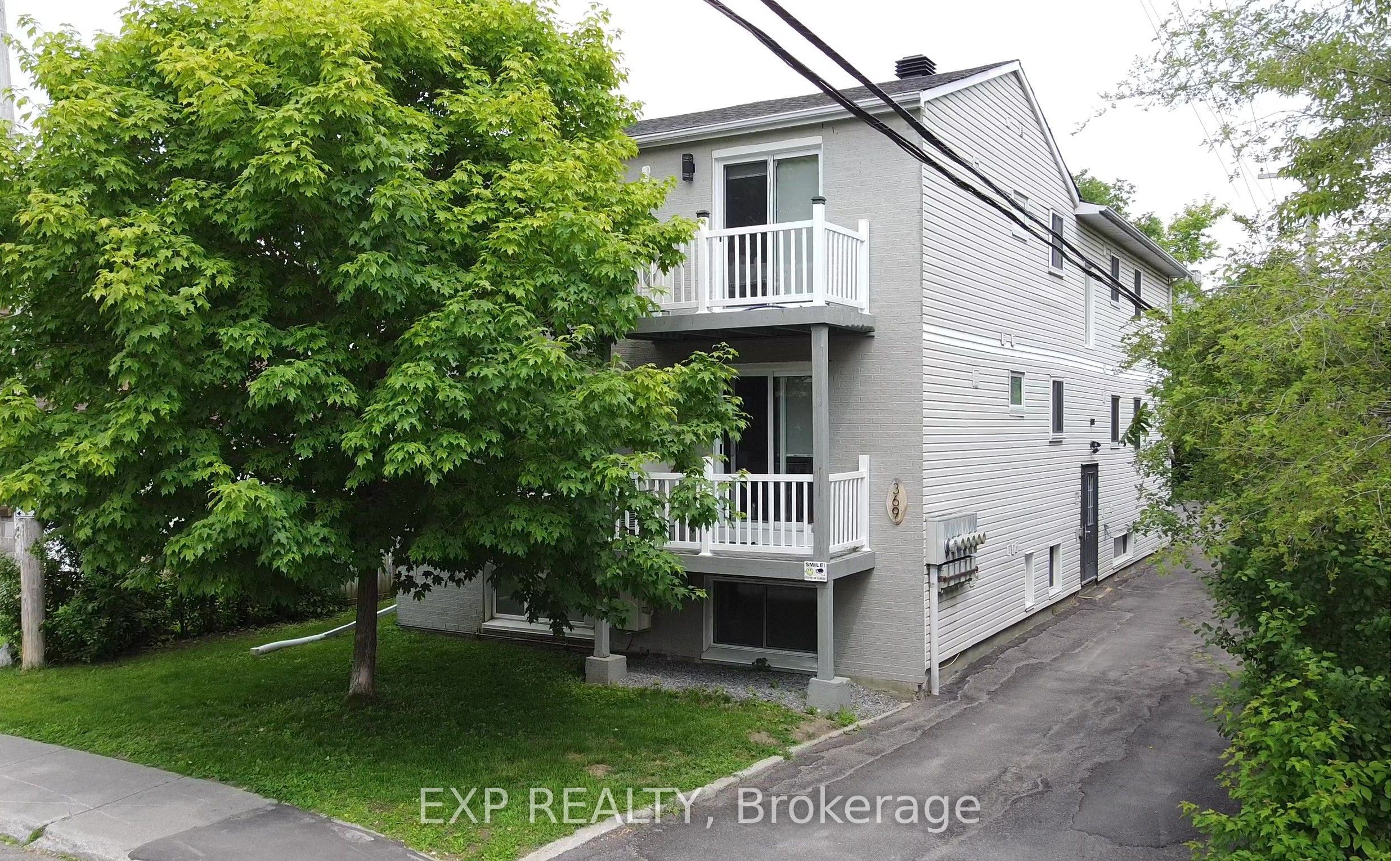369 Lafontaine Avenue Property Photo 1