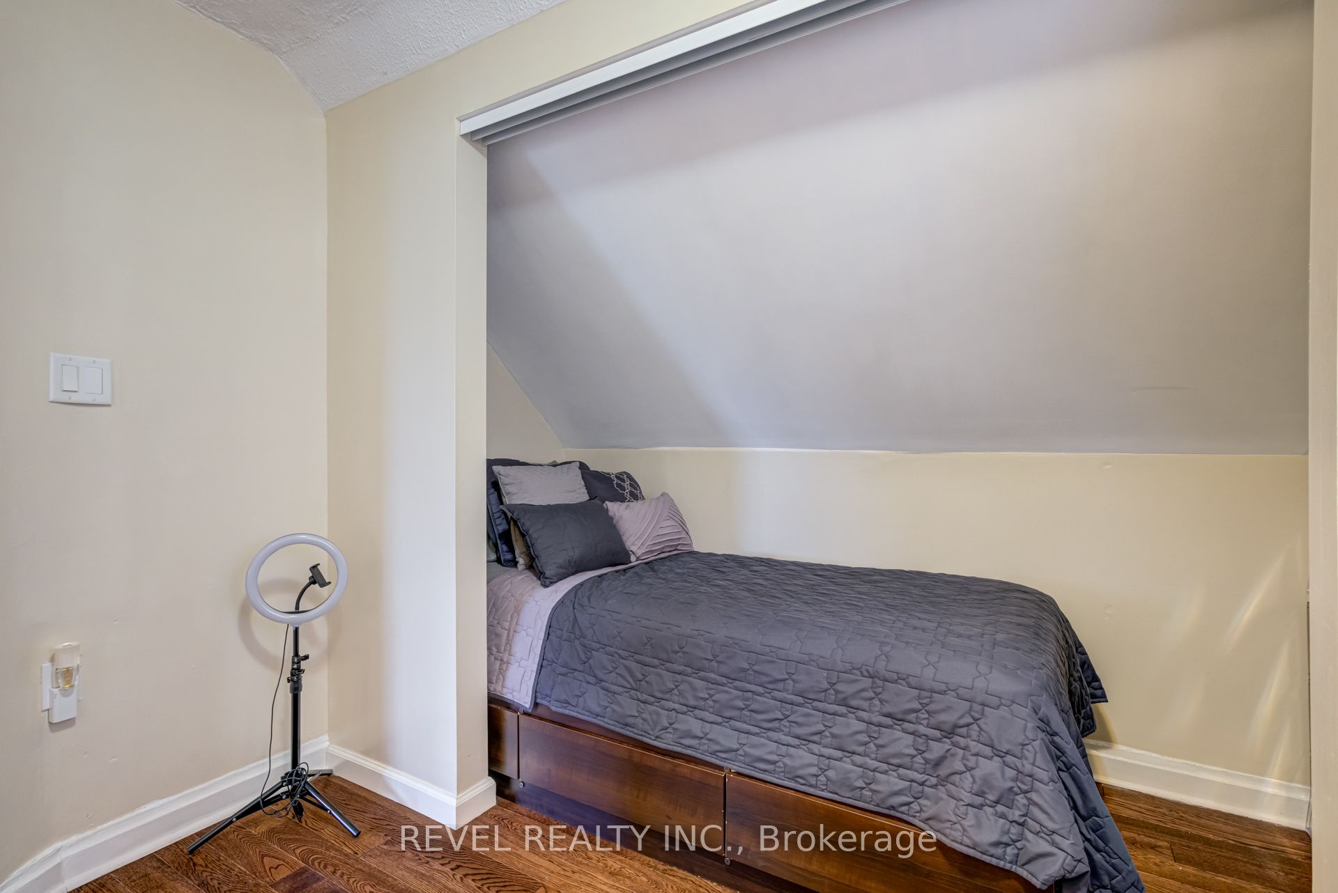 140 Sanford Avenue Property Photo 22