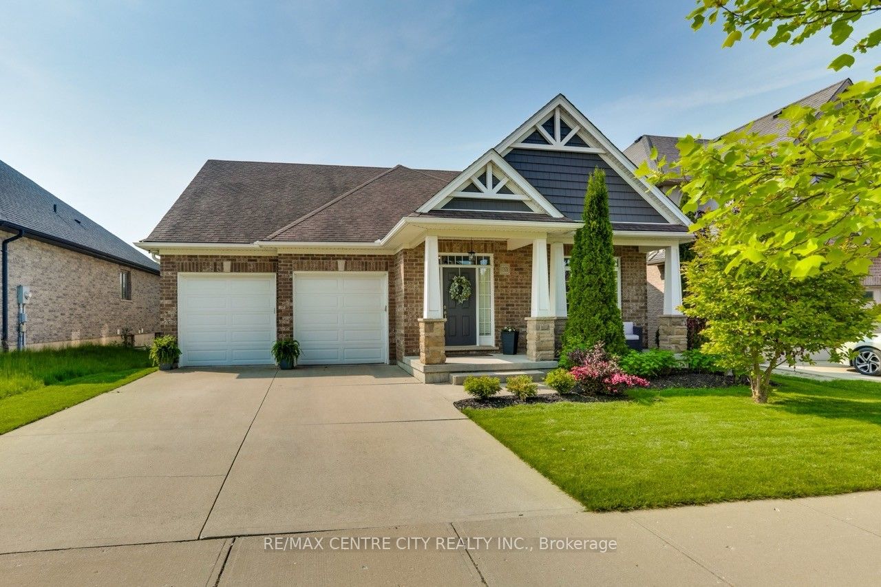 1301 Eagletrace Drive Property Photo 1