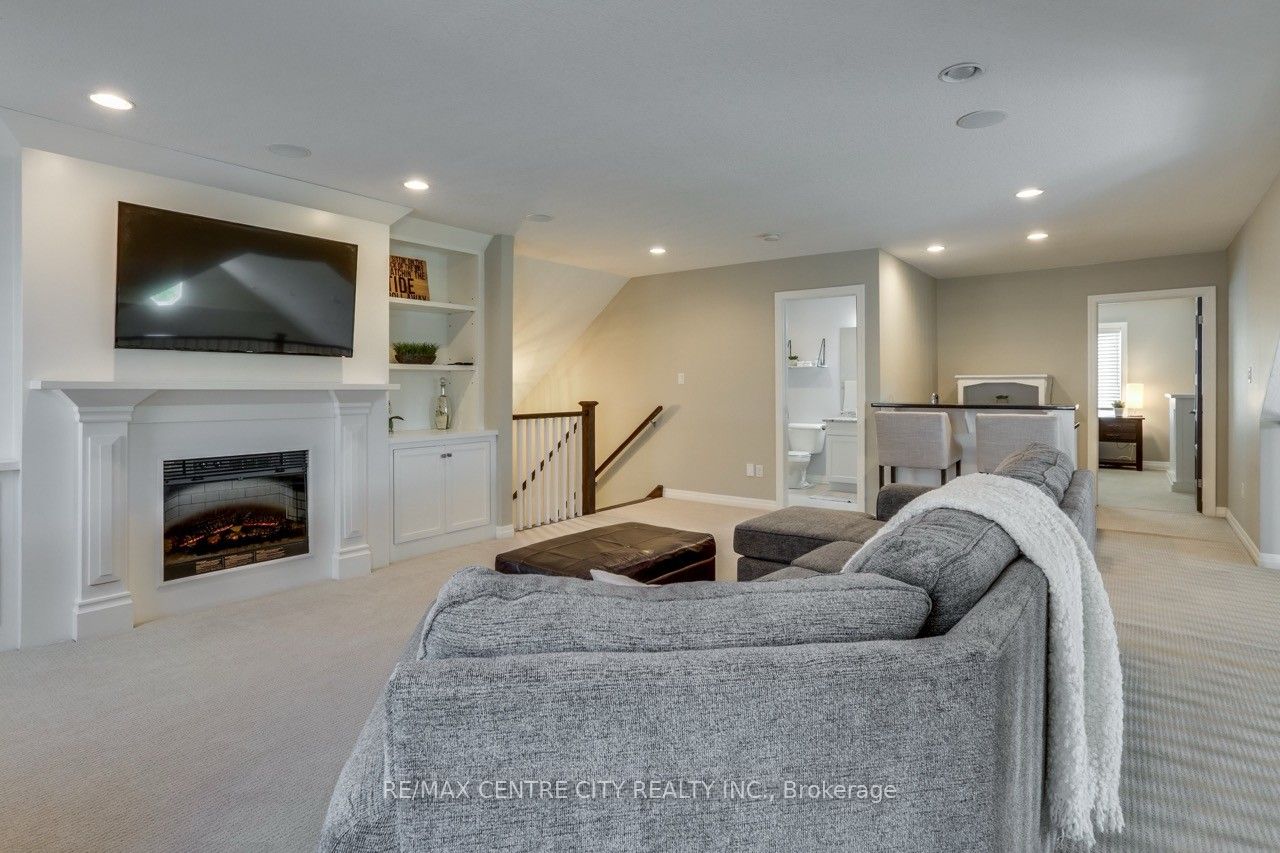 1301 Eagletrace Drive Property Photo 33