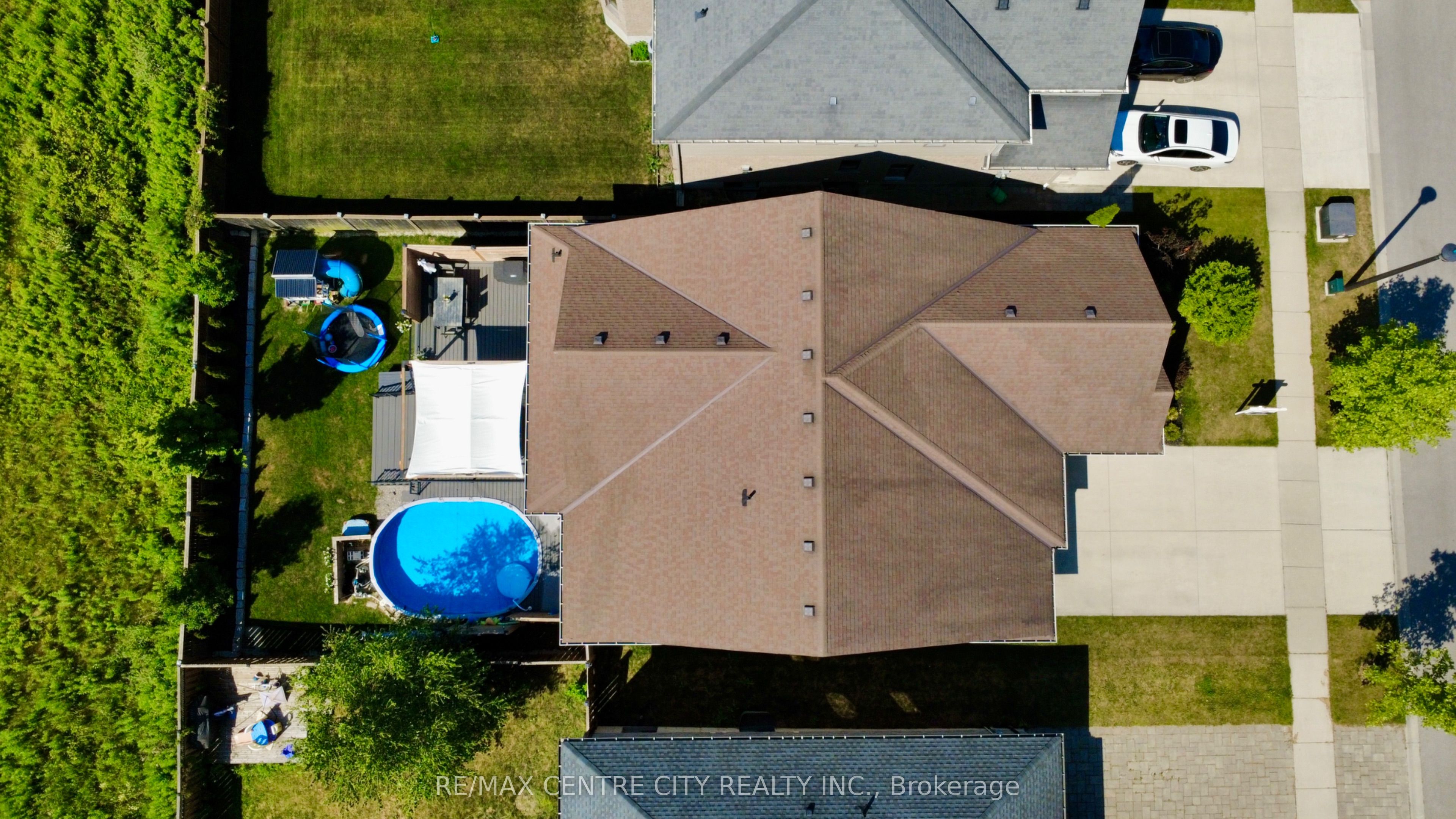 1301 Eagletrace Drive Property Photo 48