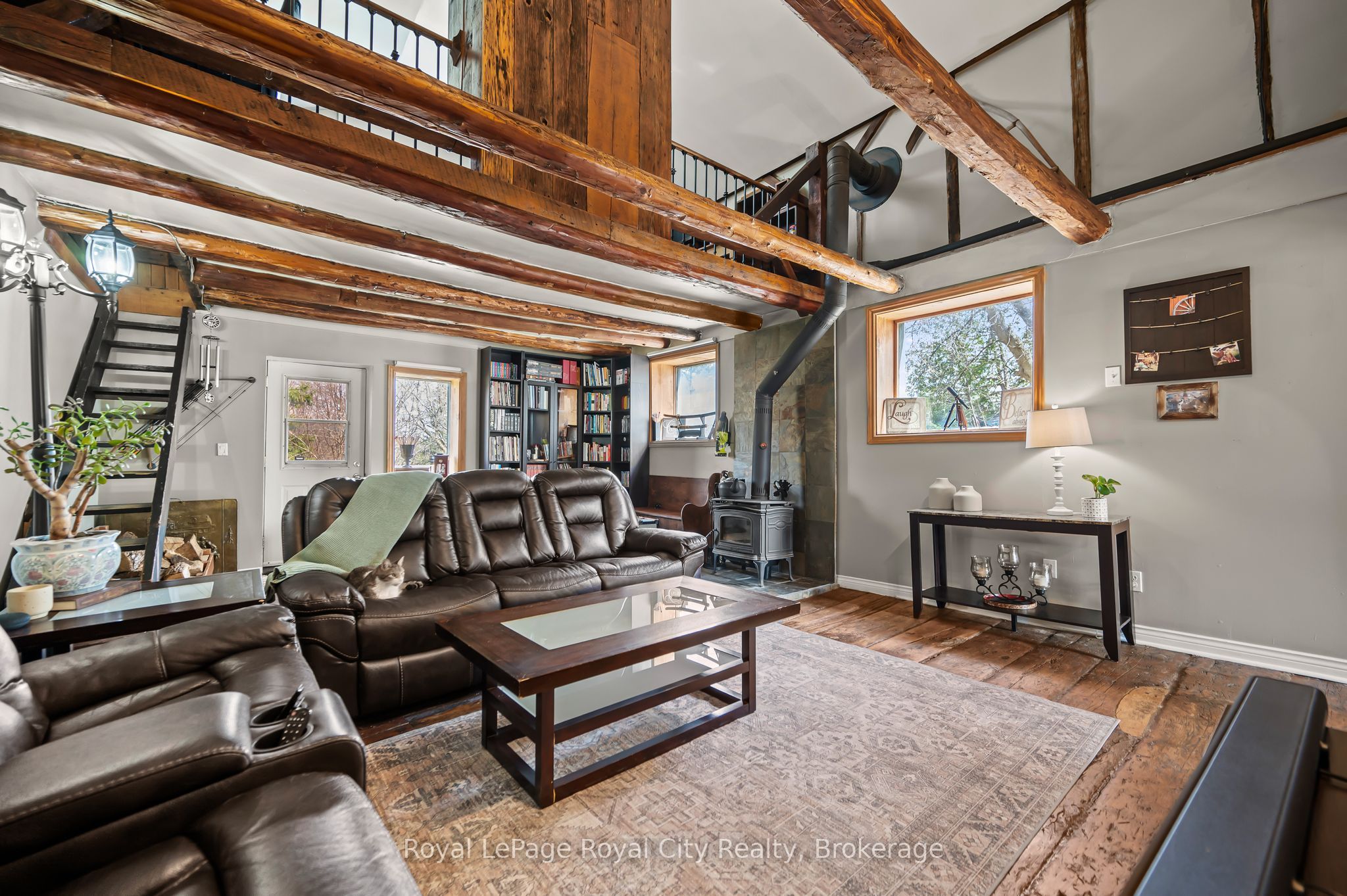 73 Queen Street Property Photo 6