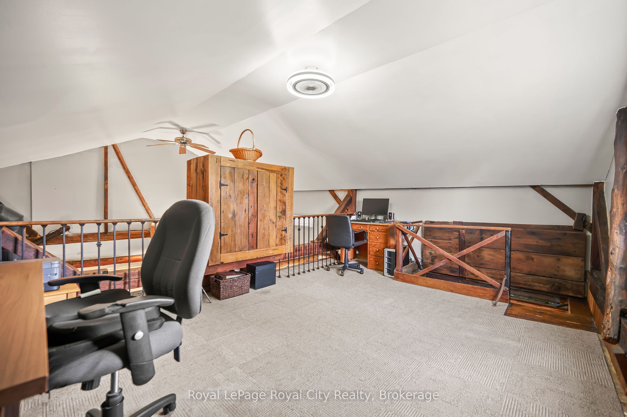 73 Queen Street Property Photo 11