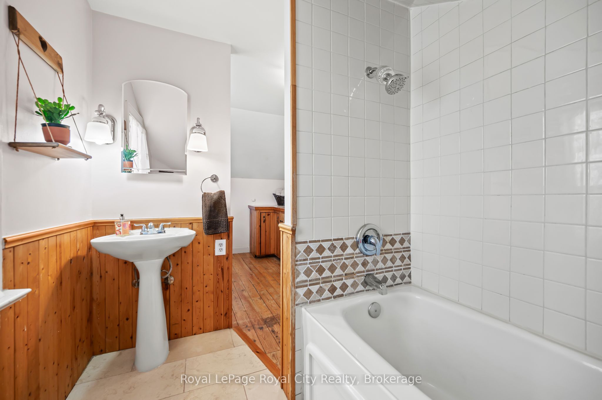 73 Queen Street Property Photo 20