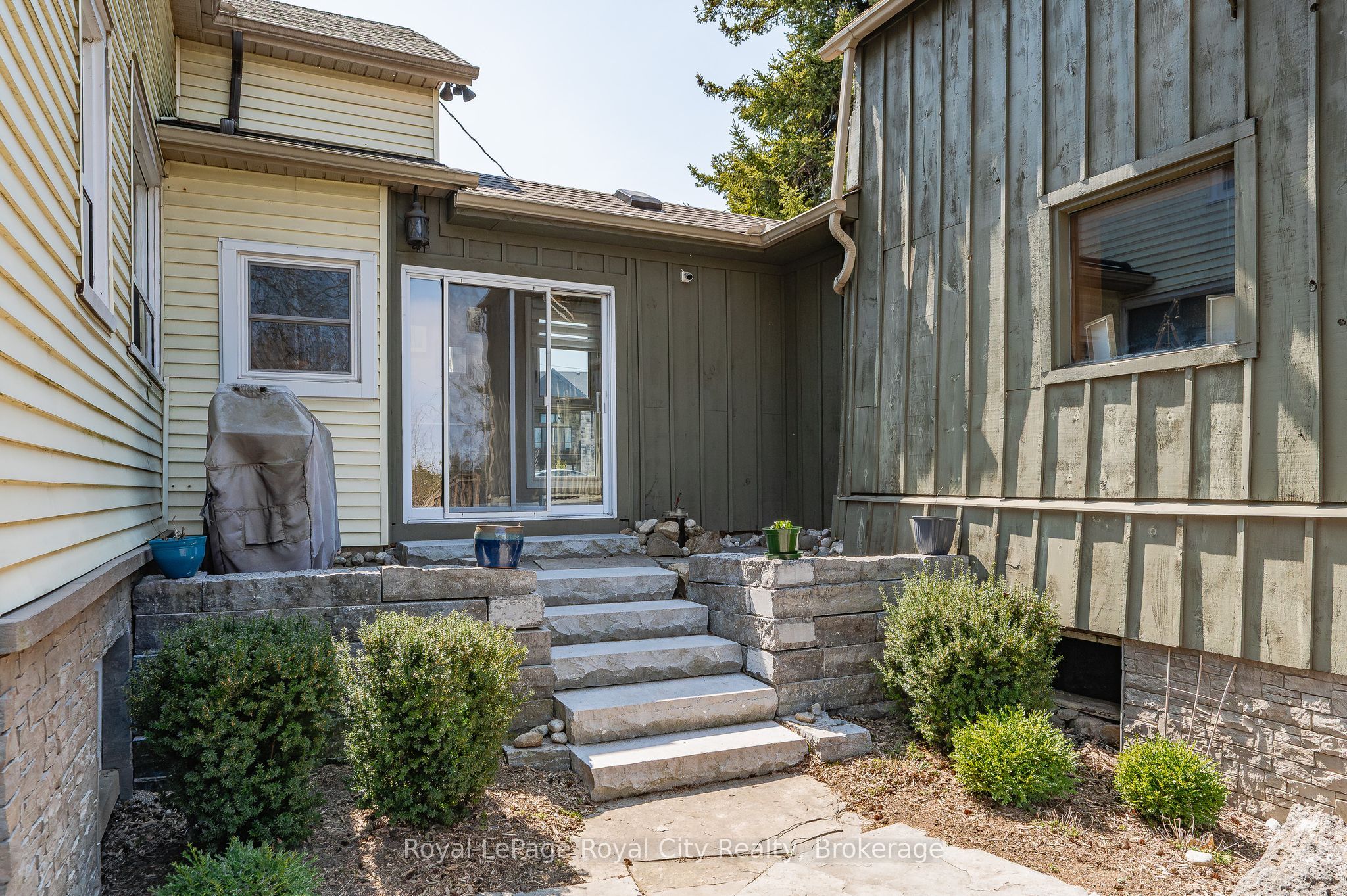 73 Queen Street Property Photo 21