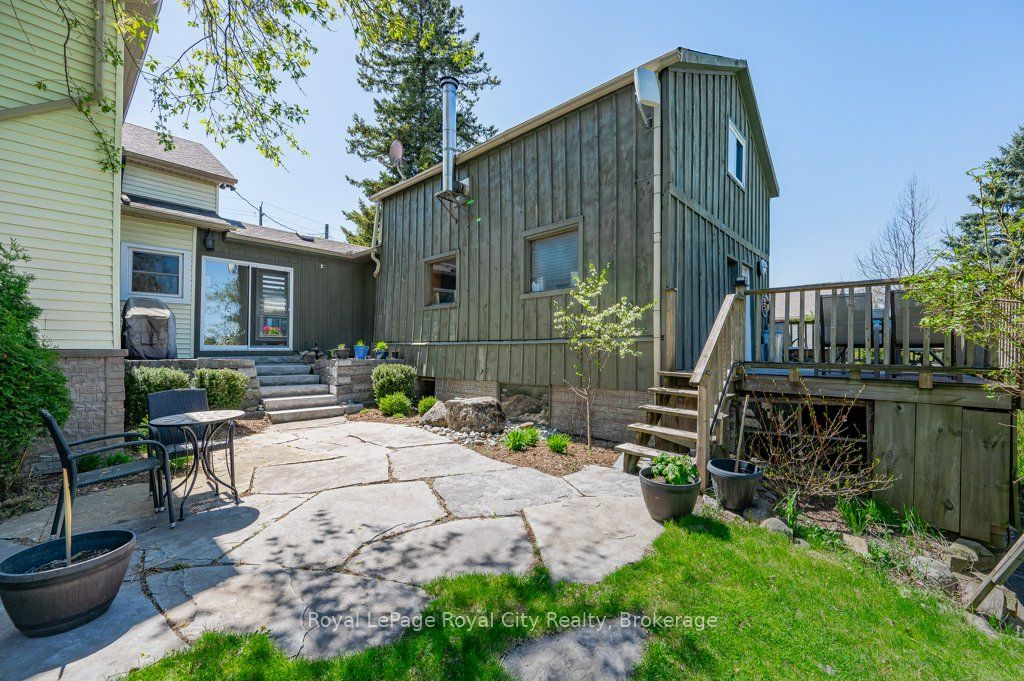 73 Queen Street Property Photo 22