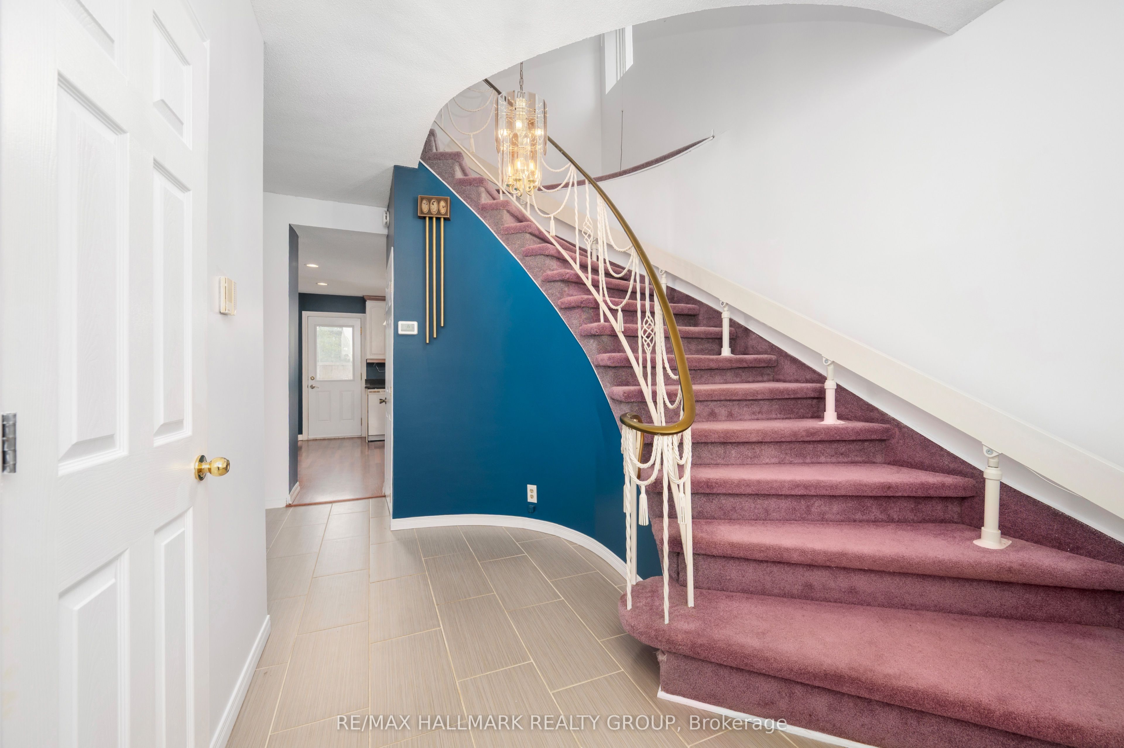 412 Montreal Road Property Photo 10