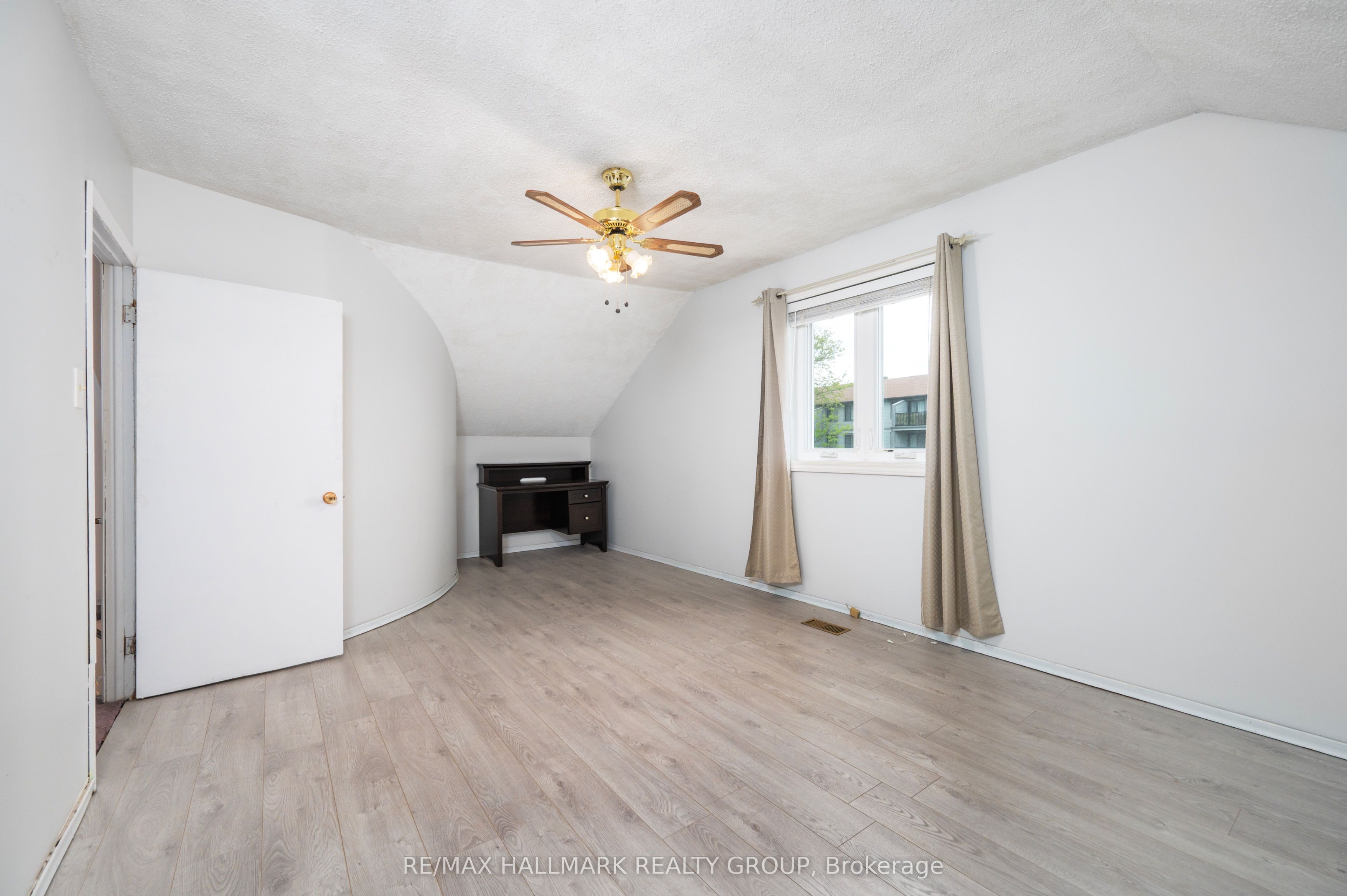 412 Montreal Road Property Photo 20