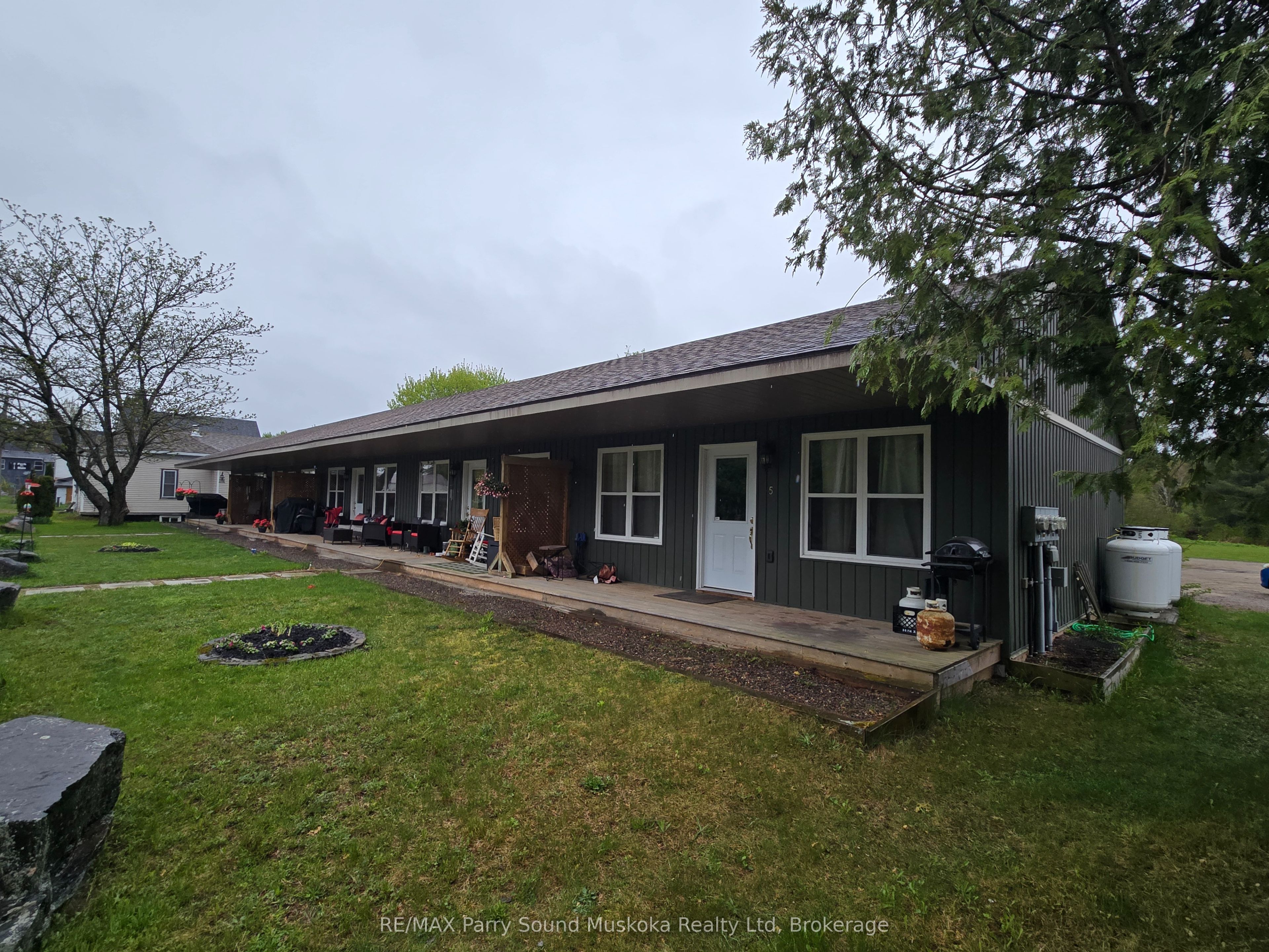 150 Main Street Property Photo 3