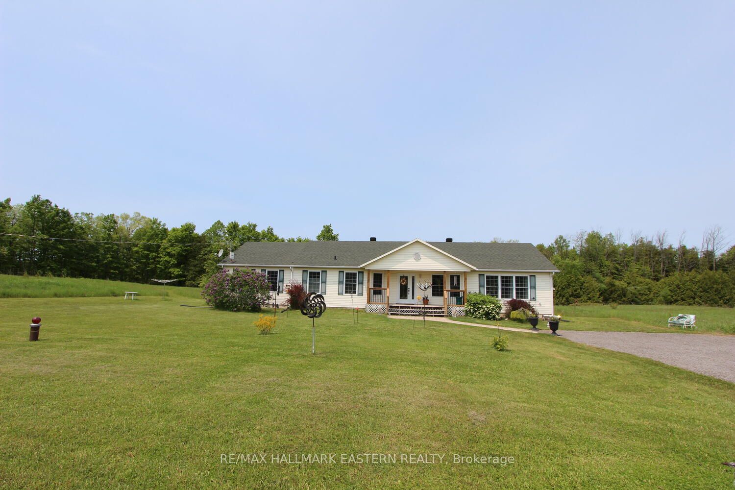 2018 N School Rd Property Photo 1